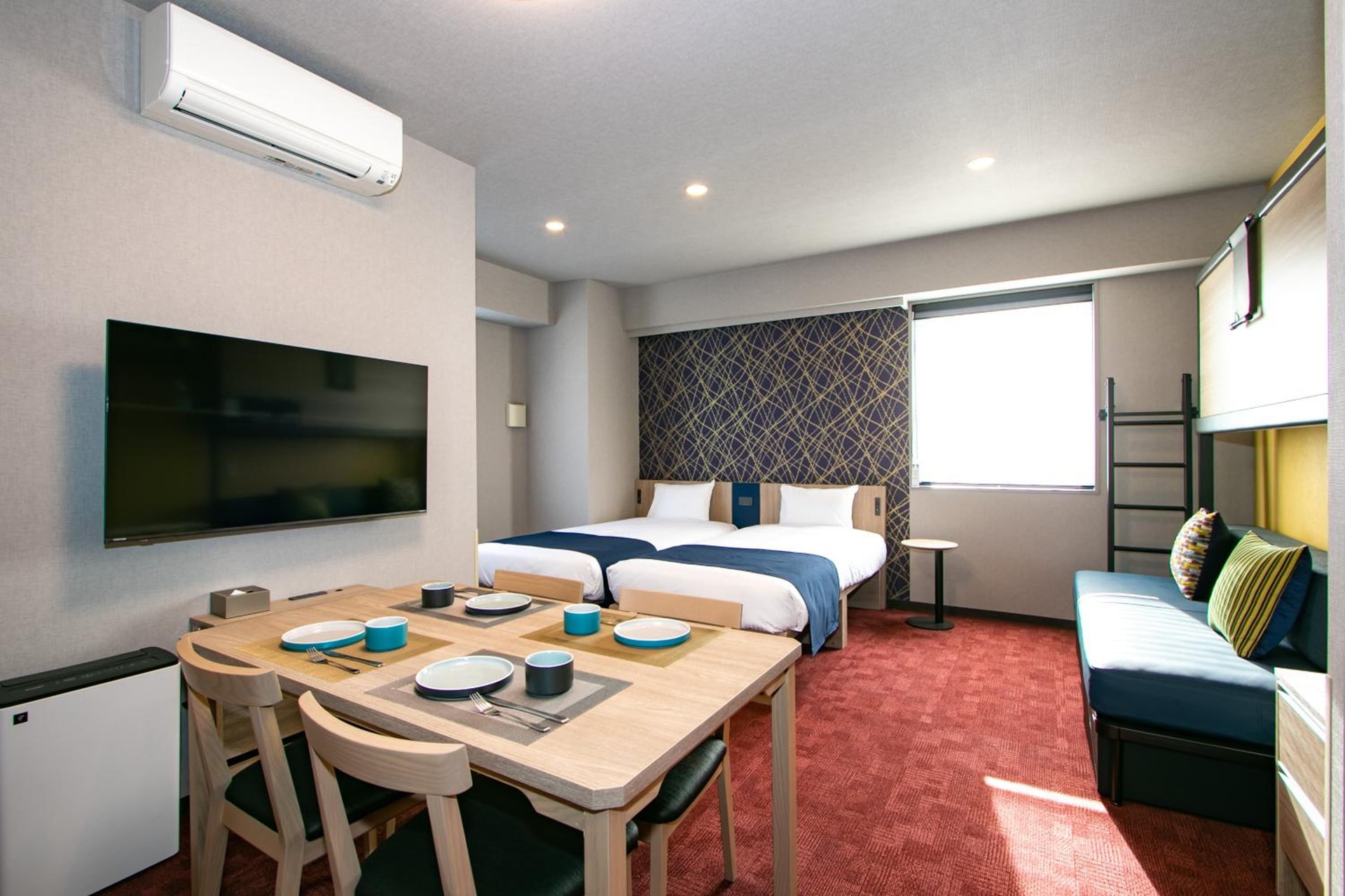hotel room