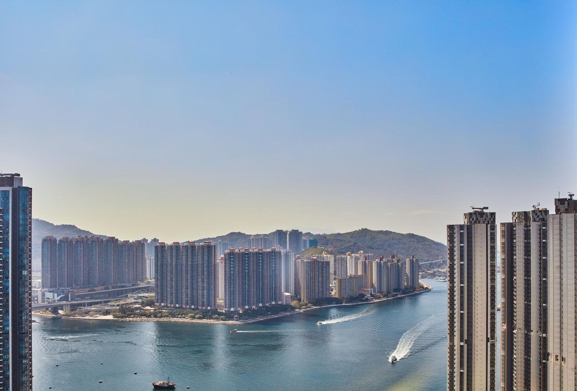 Nina Hotel Tsuen Wan West