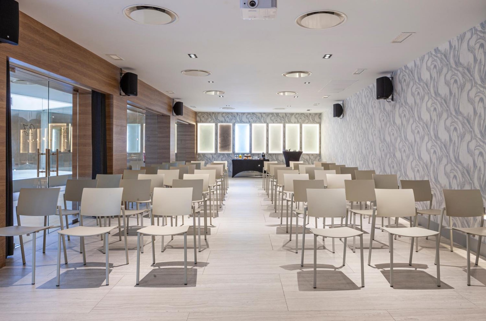 Hotel Macià Sevilla Kubb