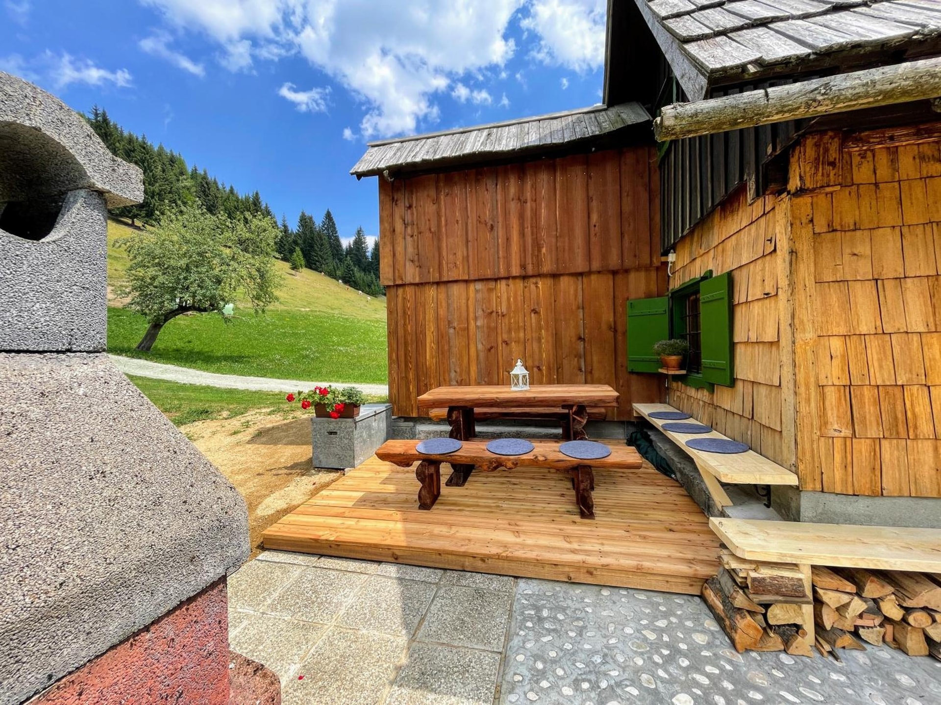 Chalet Hike&Bike above Bohinj valley