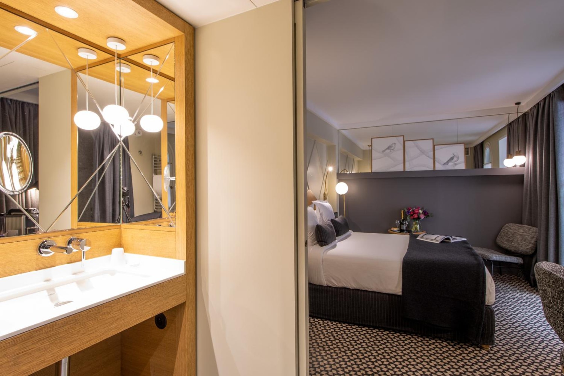 hotel room