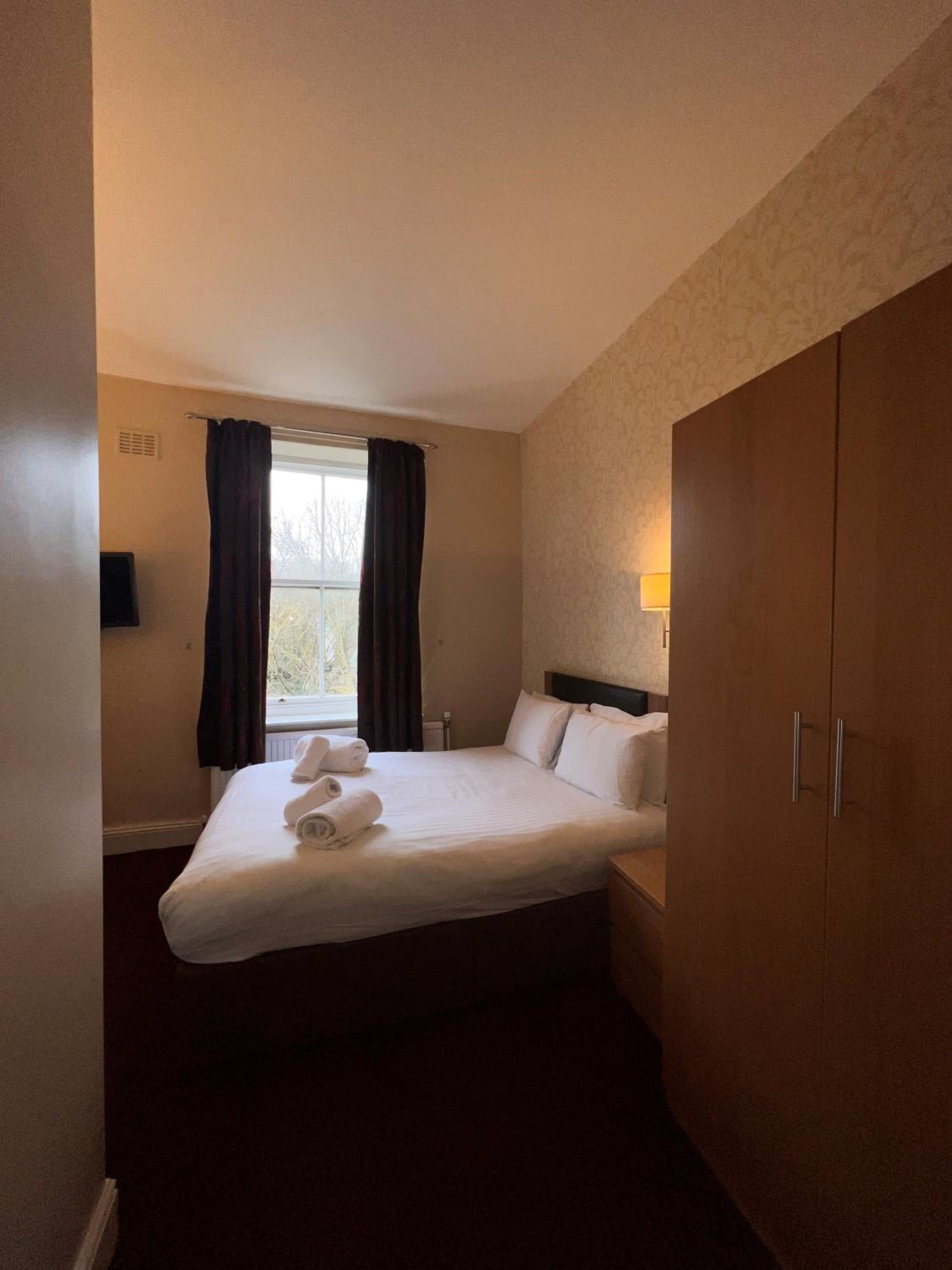 The Crown Hotel