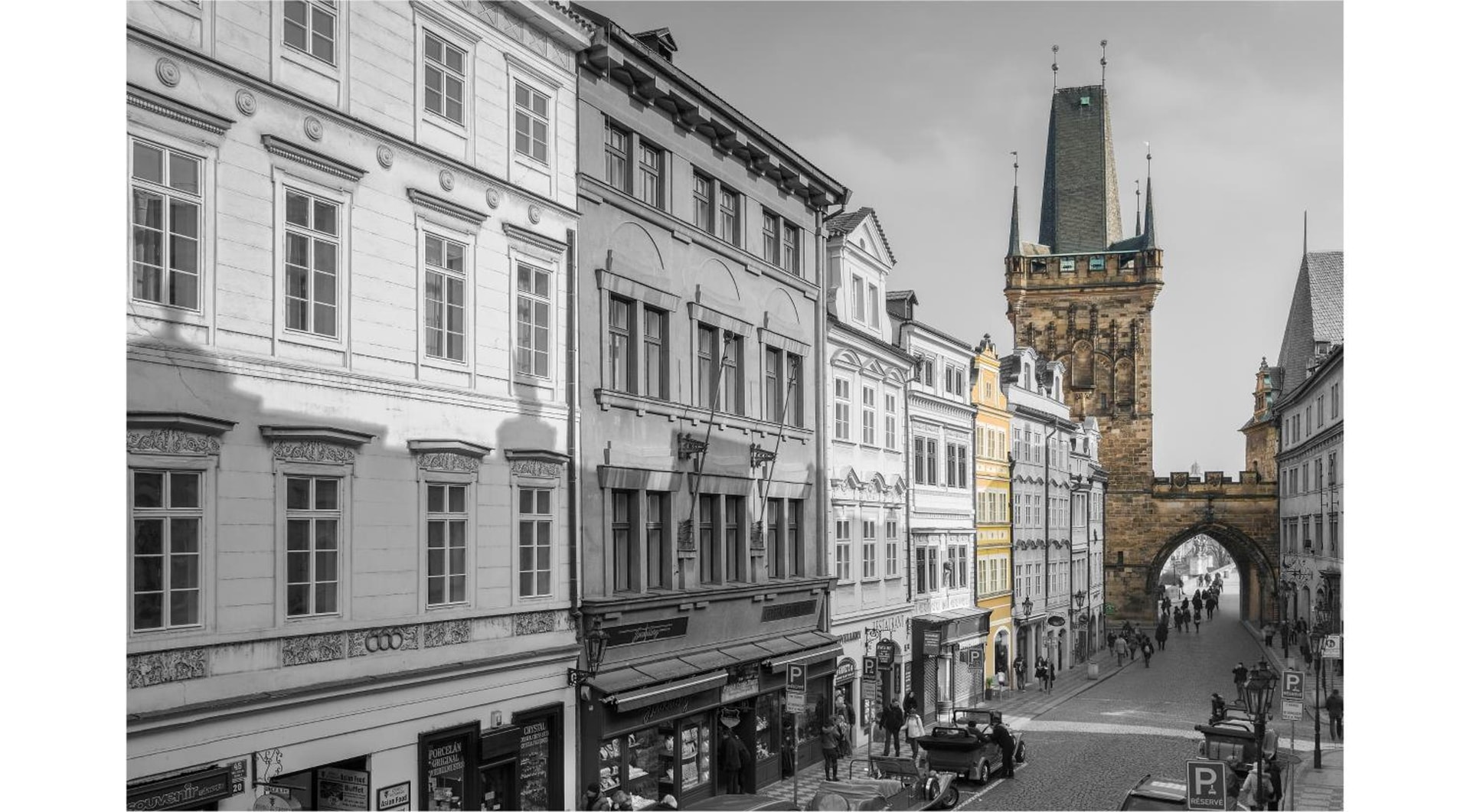 Mostecká 12 Residence