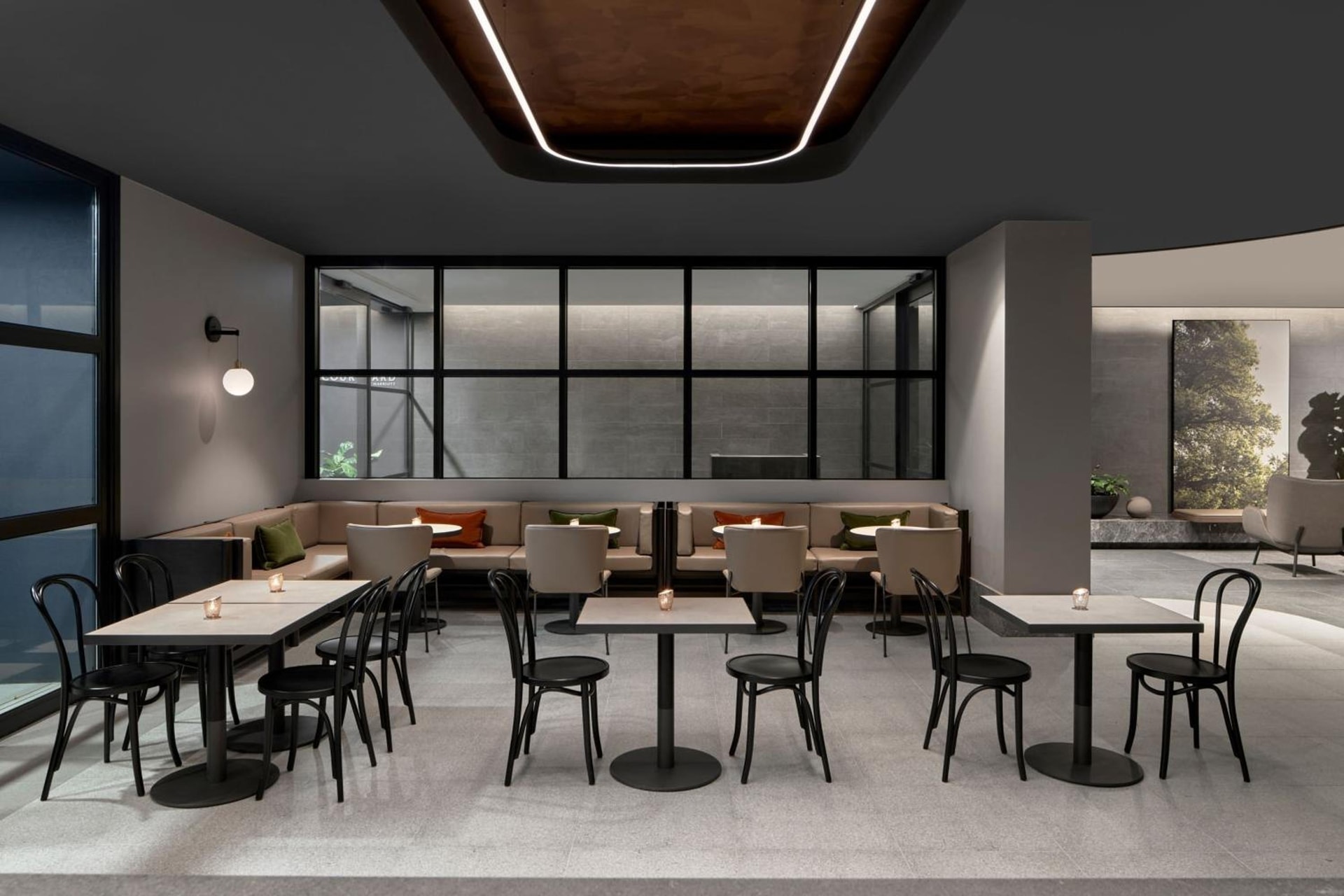 Courtyard by Marriott Melbourne Flagstaff Gardens