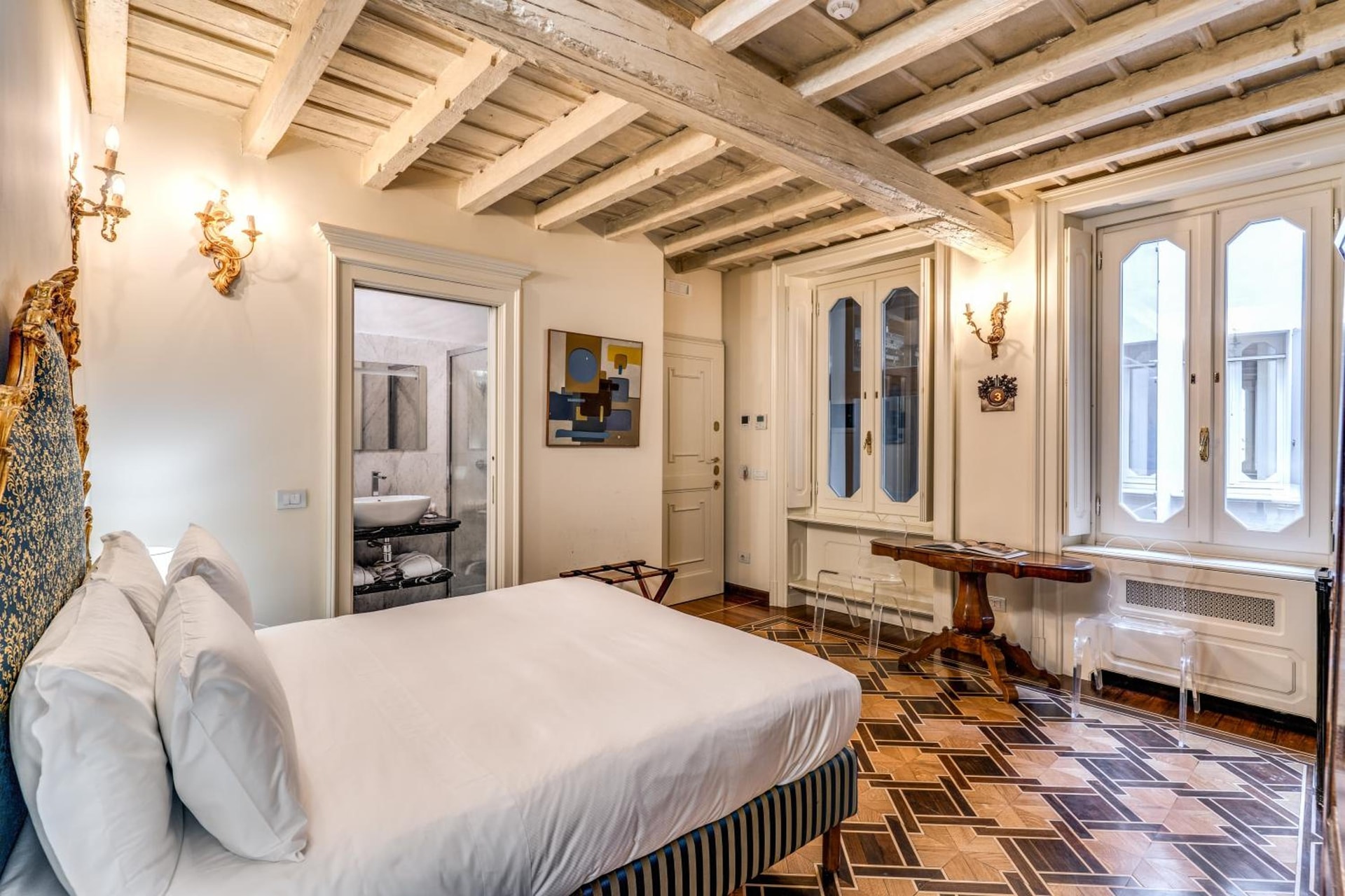 Hotel Santa Marta Suites