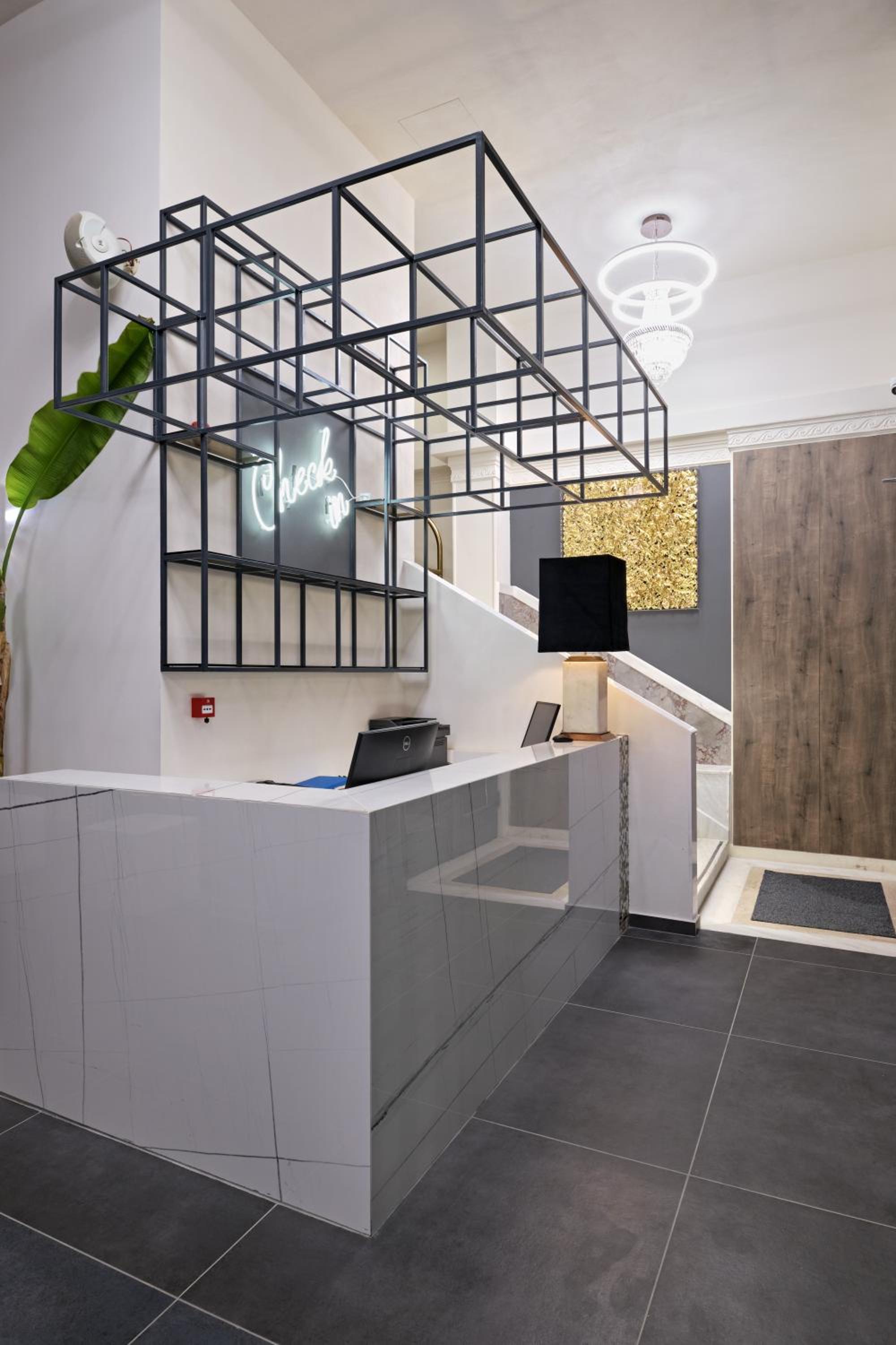Athens The L7 Str - Luxury Boutique Collection Hotel