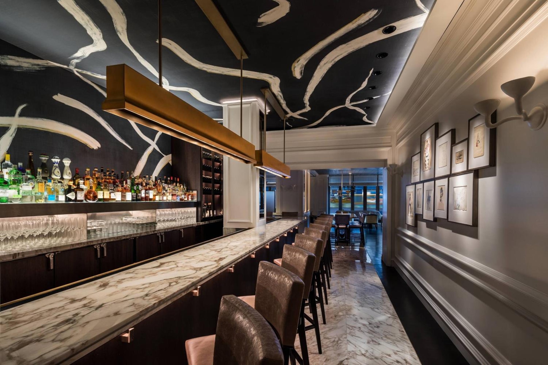 bar