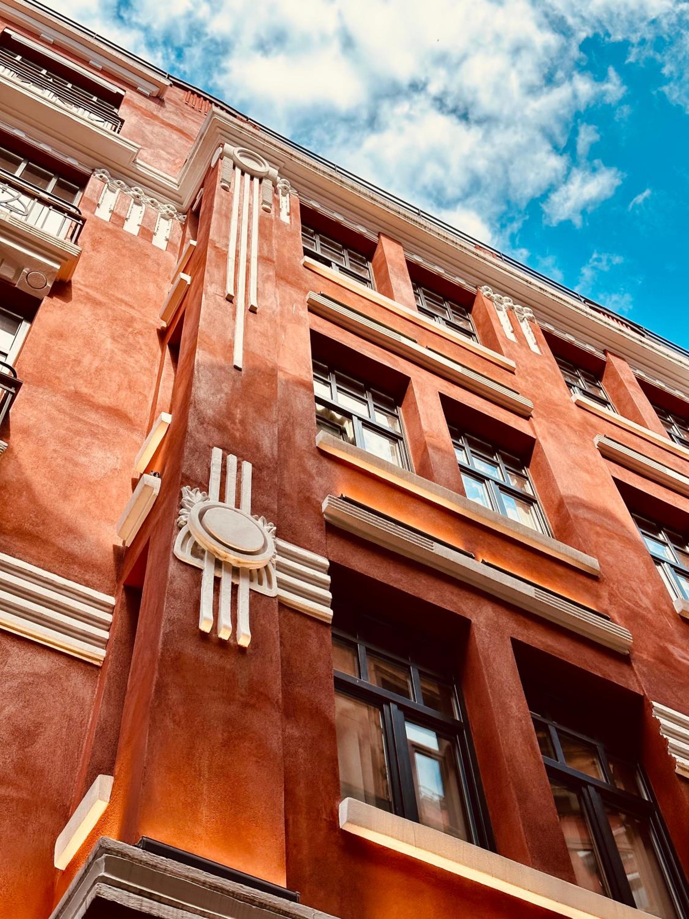 RUZ Hotels