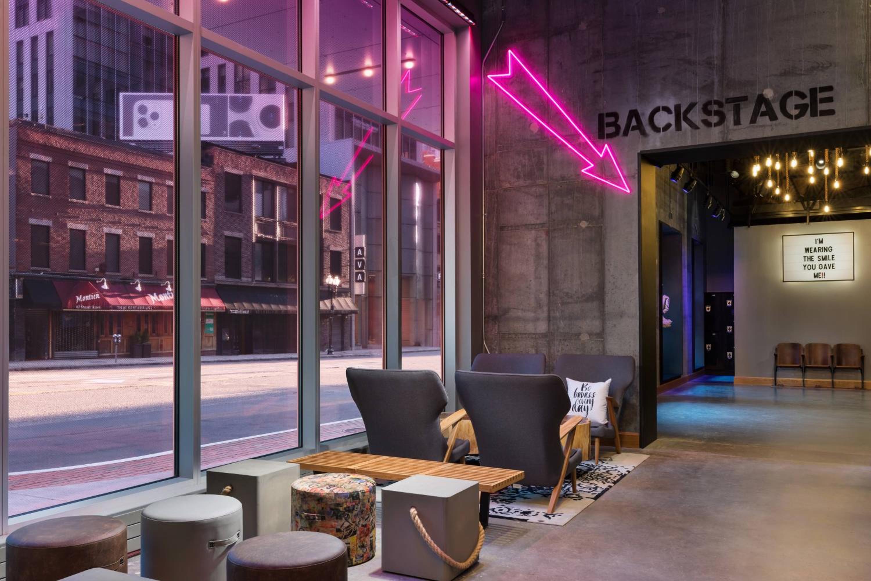 Moxy Boston Downtown