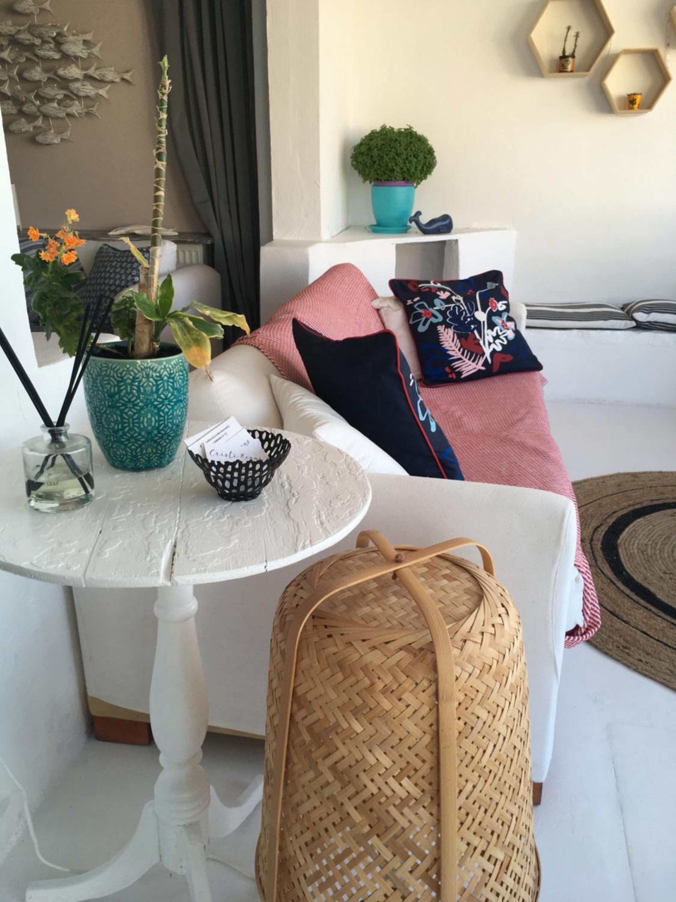 Cristi Rooms