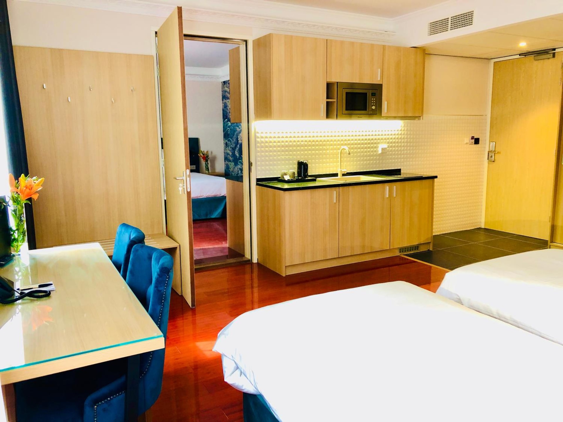 Chasse Residency Hotel