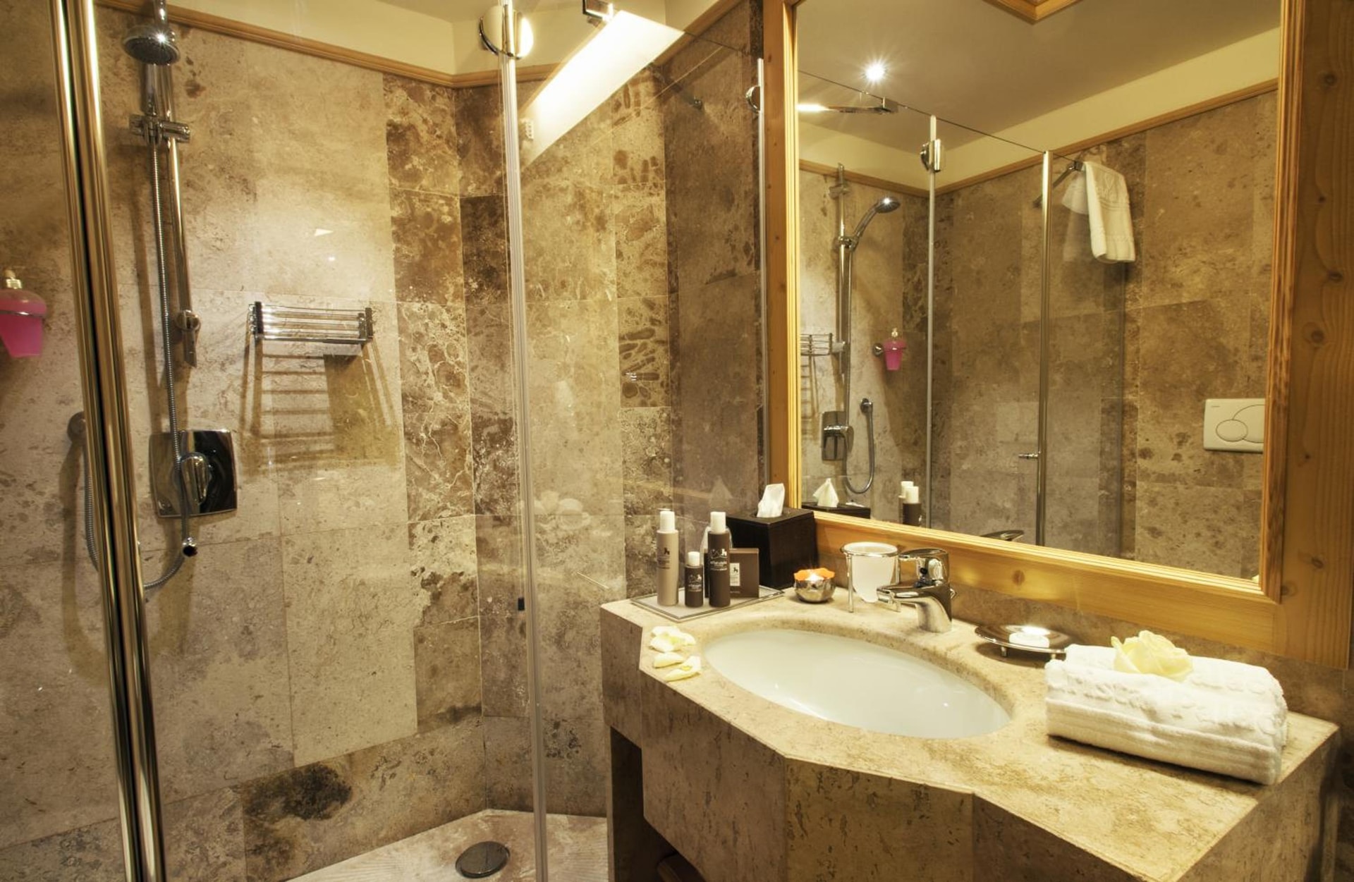 Cristal Palace Hotel