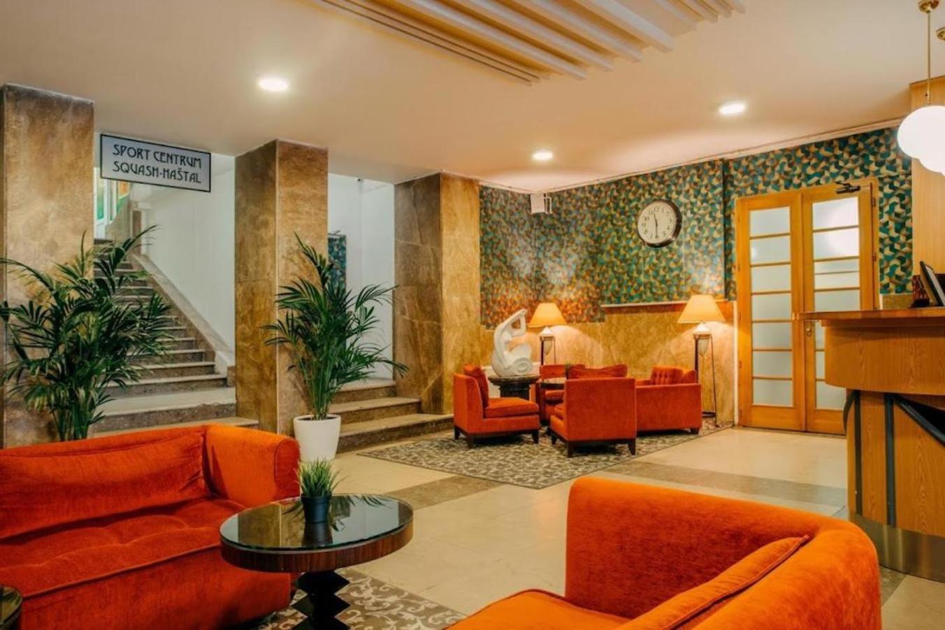 recepcion & lobby
