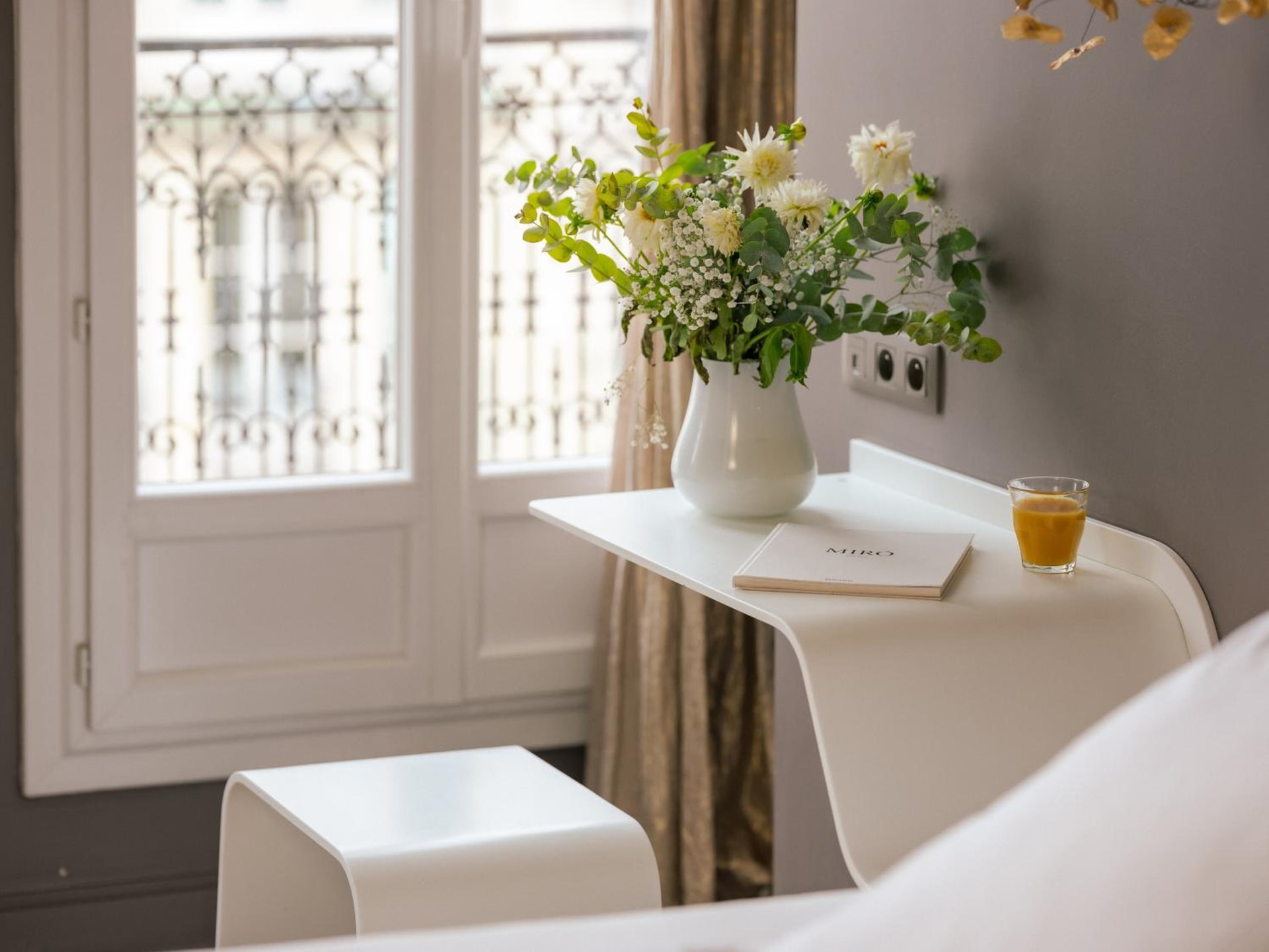 Legend Hôtel Paris