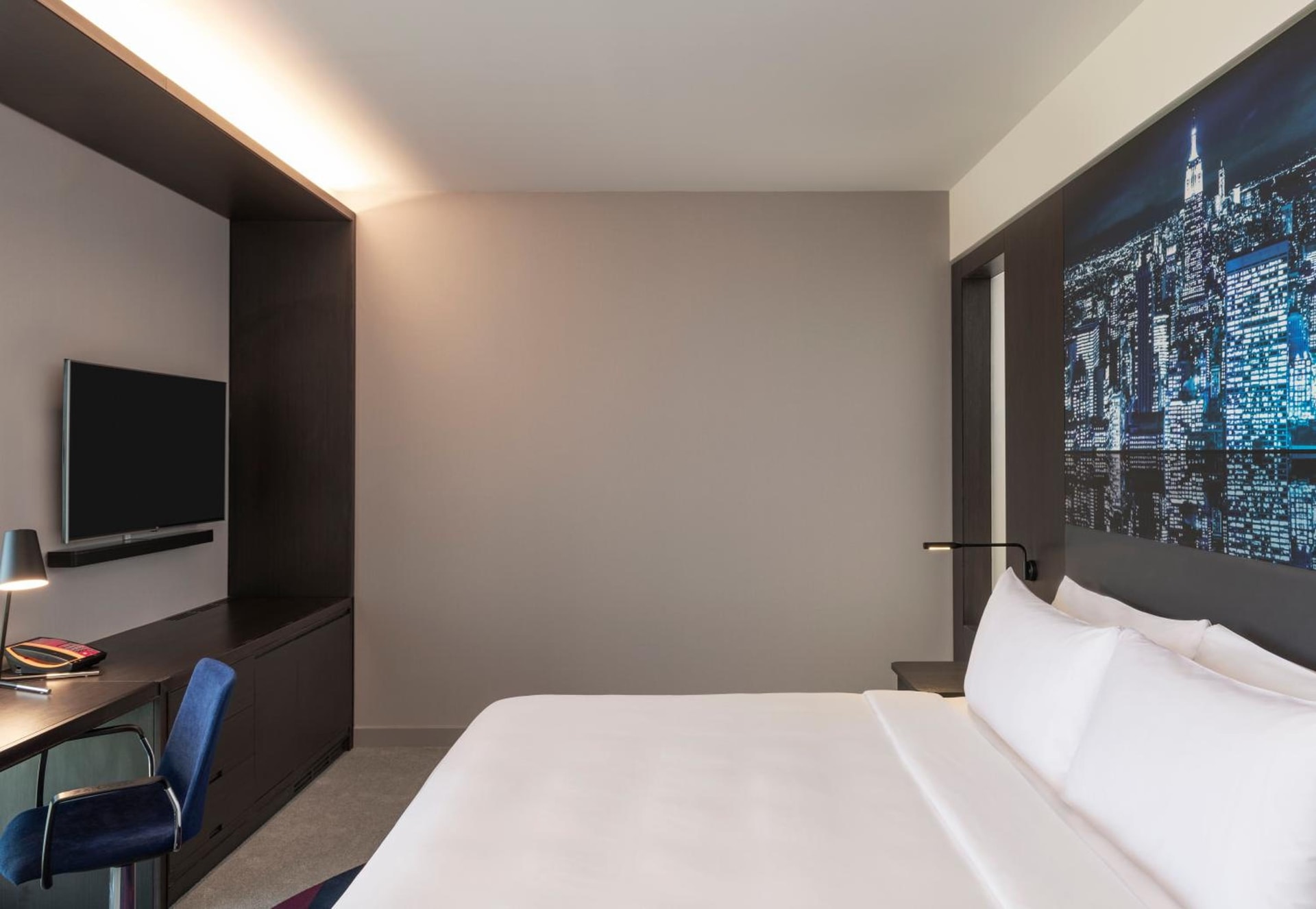 Aloft by Marriott Dubai Creek