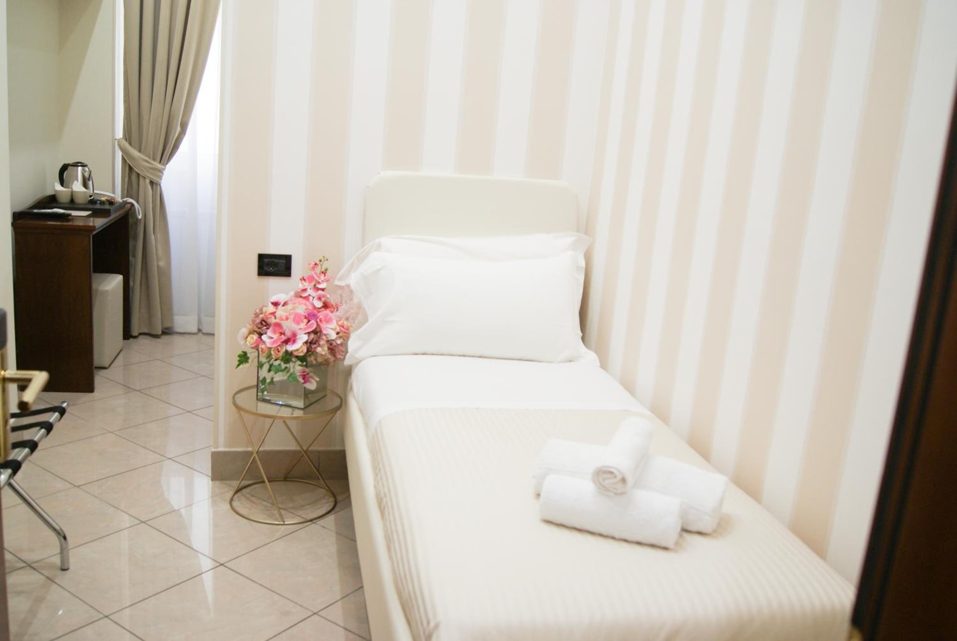 Monti 66 Hotel