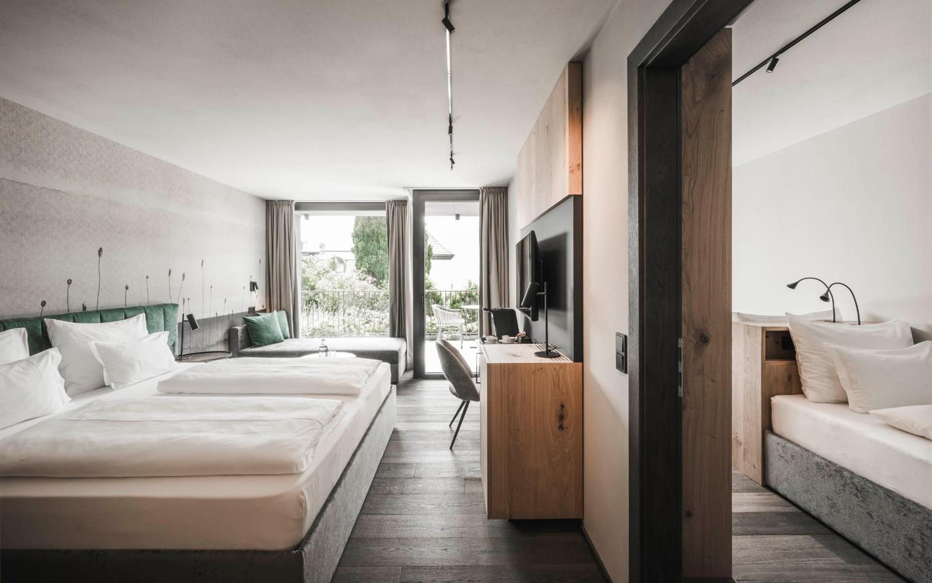 SomVita Suites