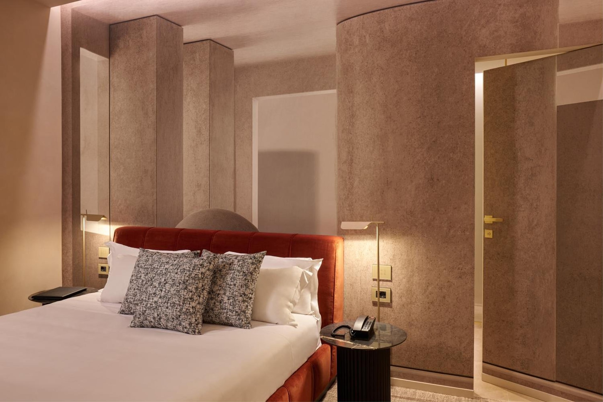 Borghese Contemporary Hotel