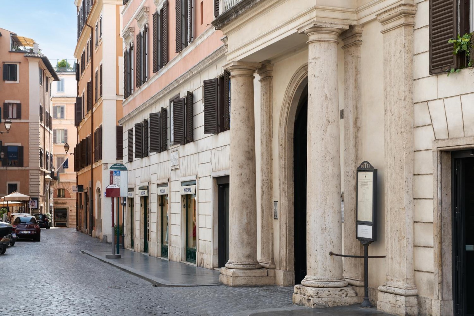 Borghese Contemporary Hotel