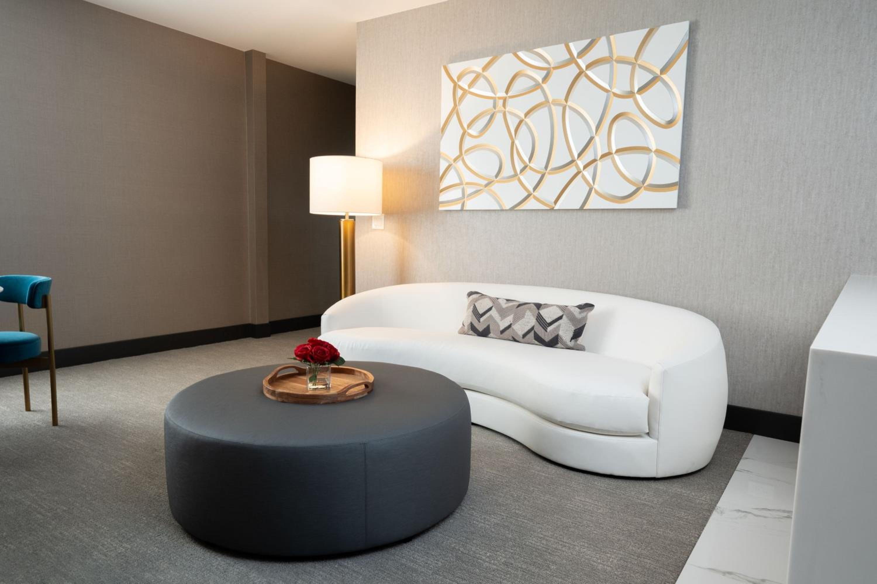 SpringHill Suites by Marriott Chicago Chinatown