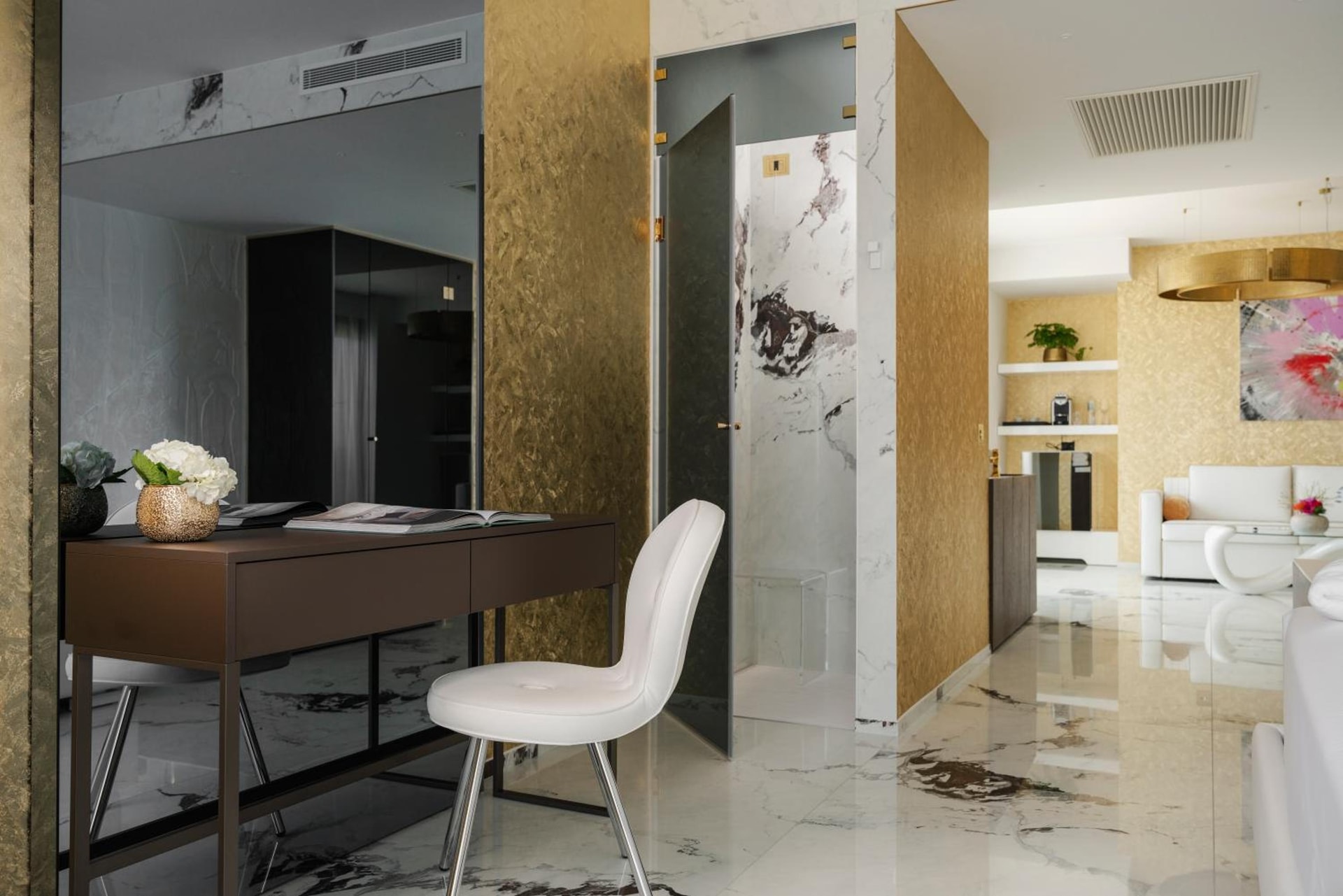 The Promenade Luxury Wellness Hotel