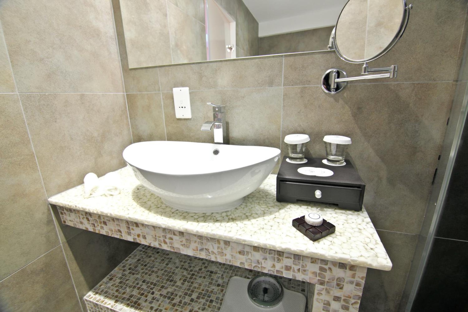 Achilleos City Hotel