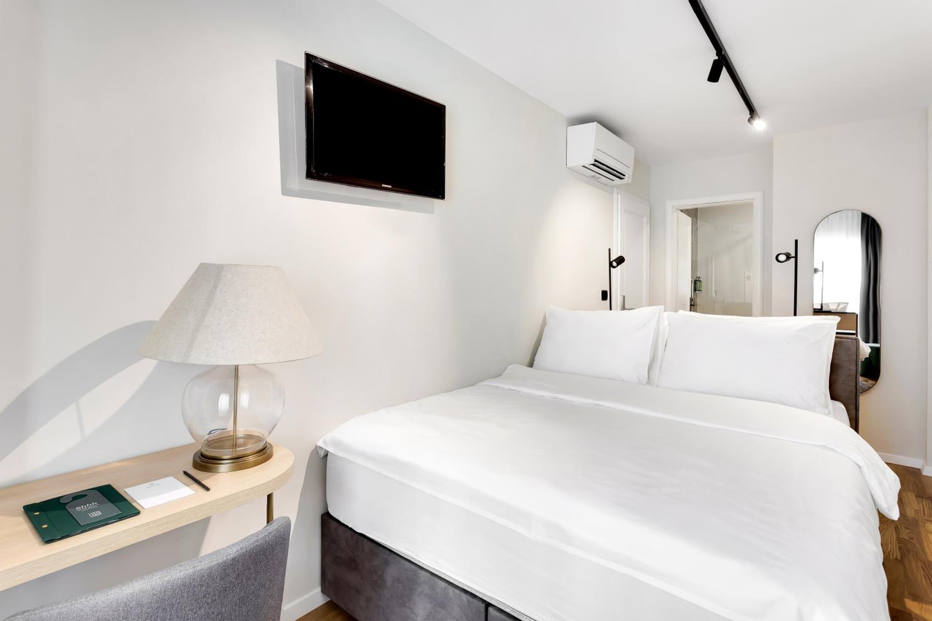 Bloom Hotel