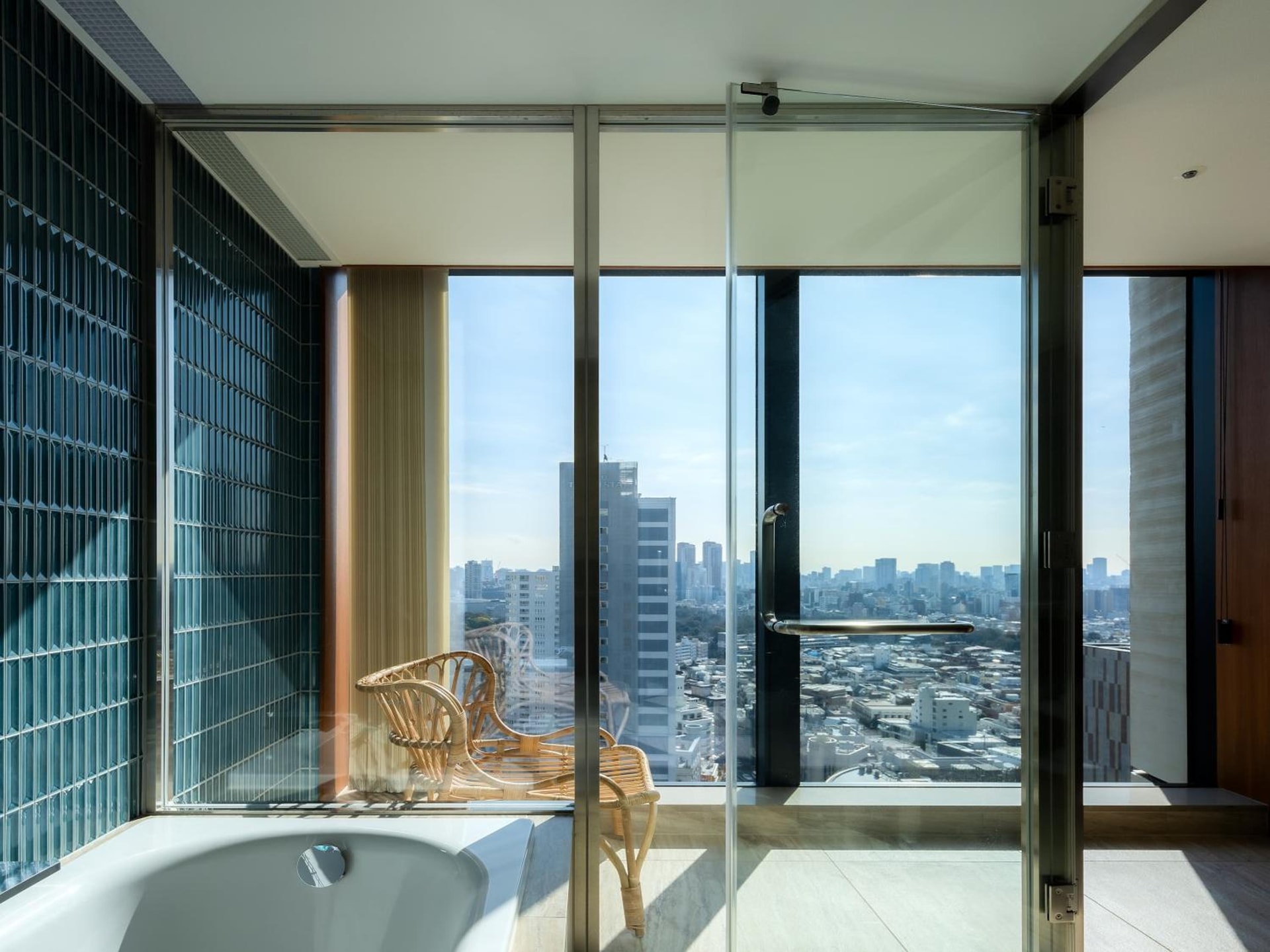 THE AOYAMA GRAND HOTEL