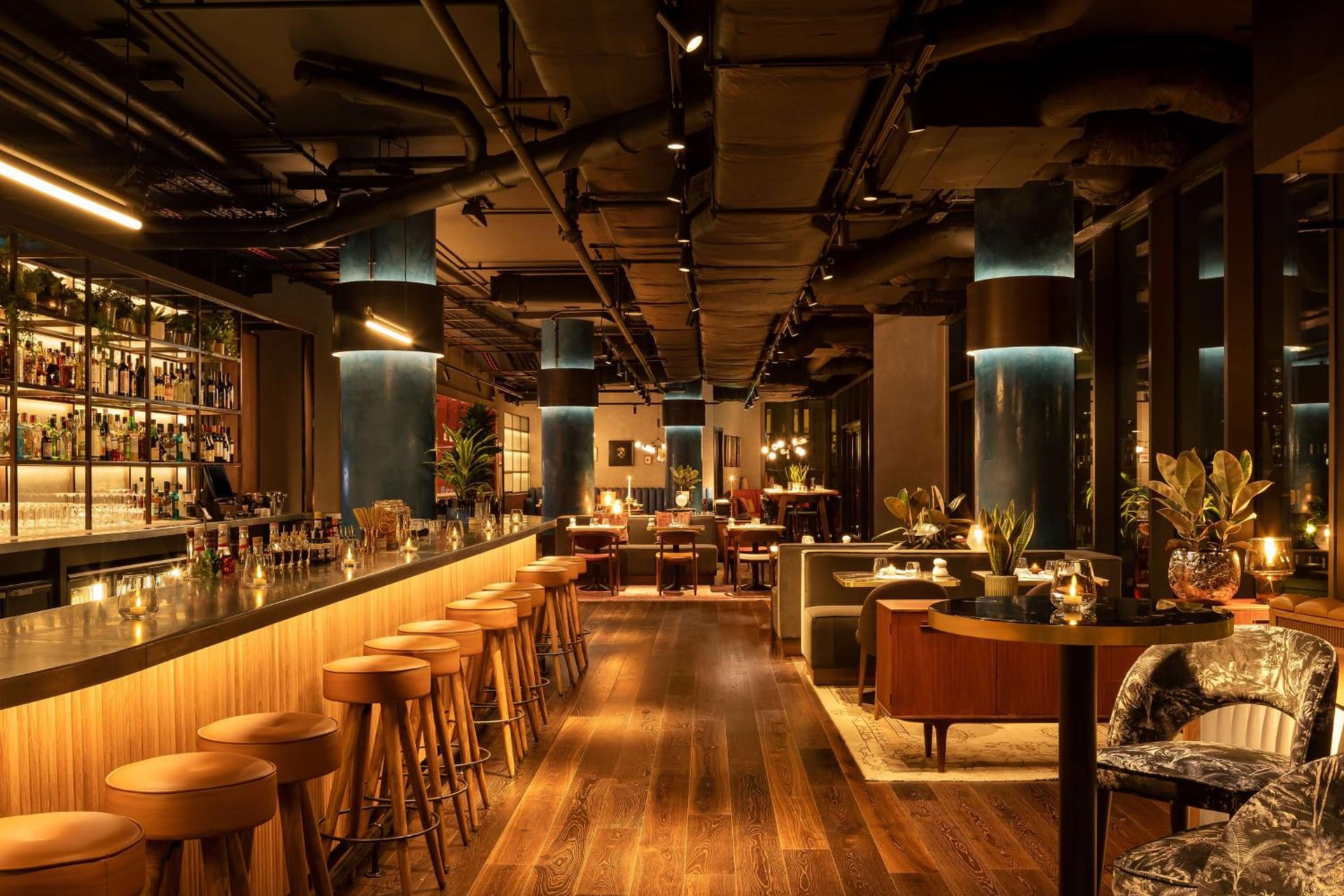 bar