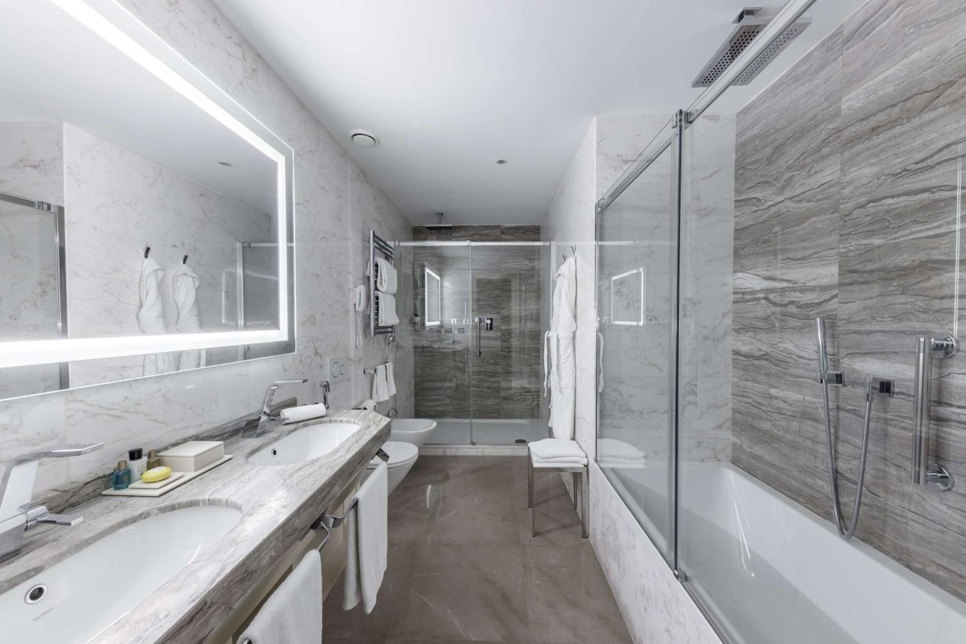 Aleph Rome Hotel, Curio Collection By Hilton