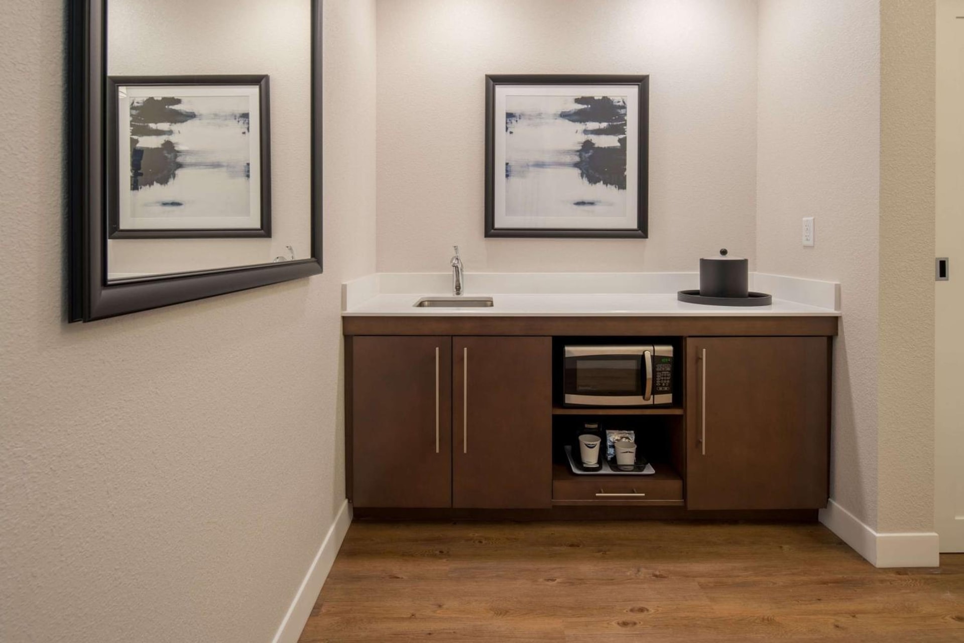 Hampton Inn And Suites By Hilton Portland-Pearl District