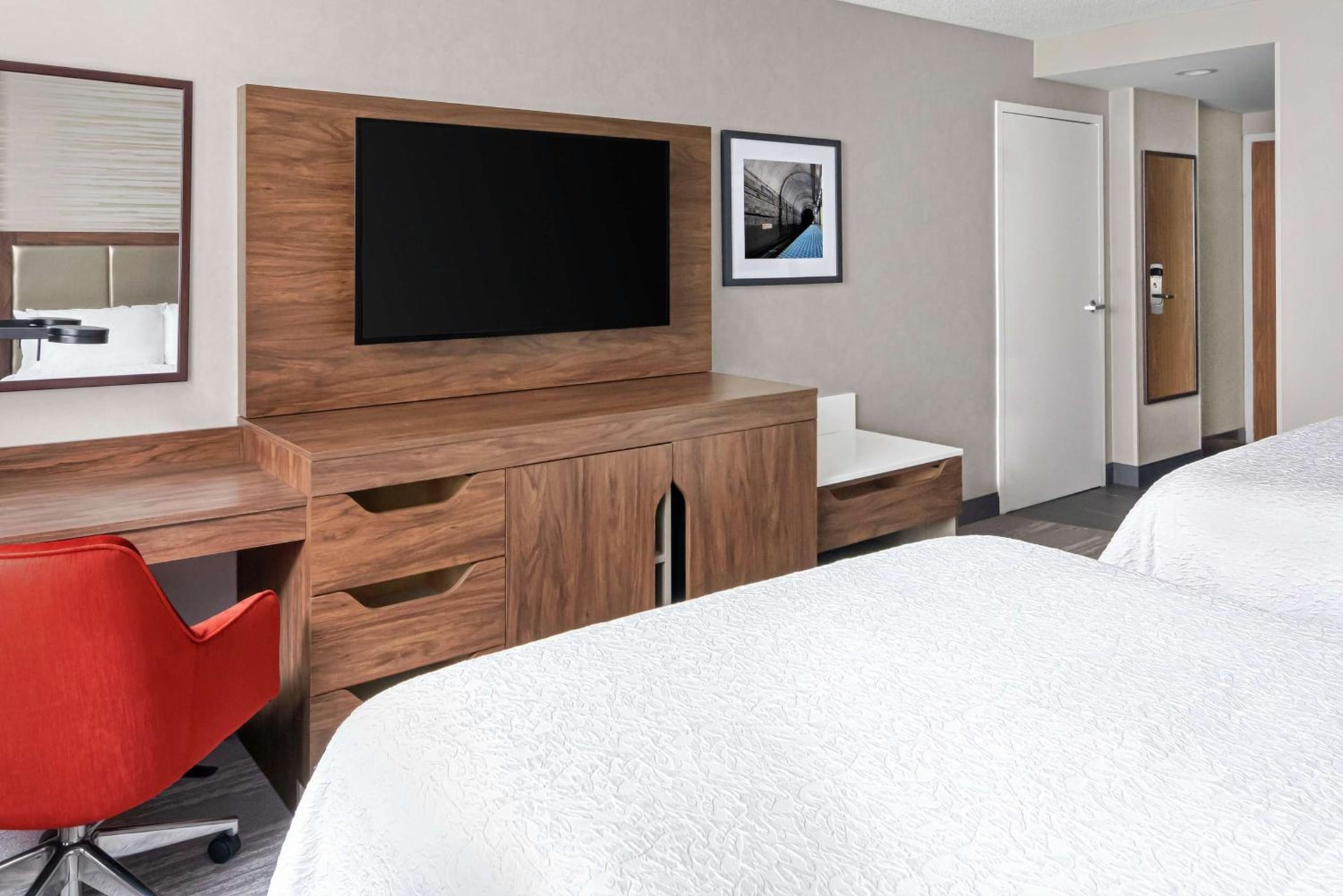 Hampton Inn & Suites Chicago-Downtown