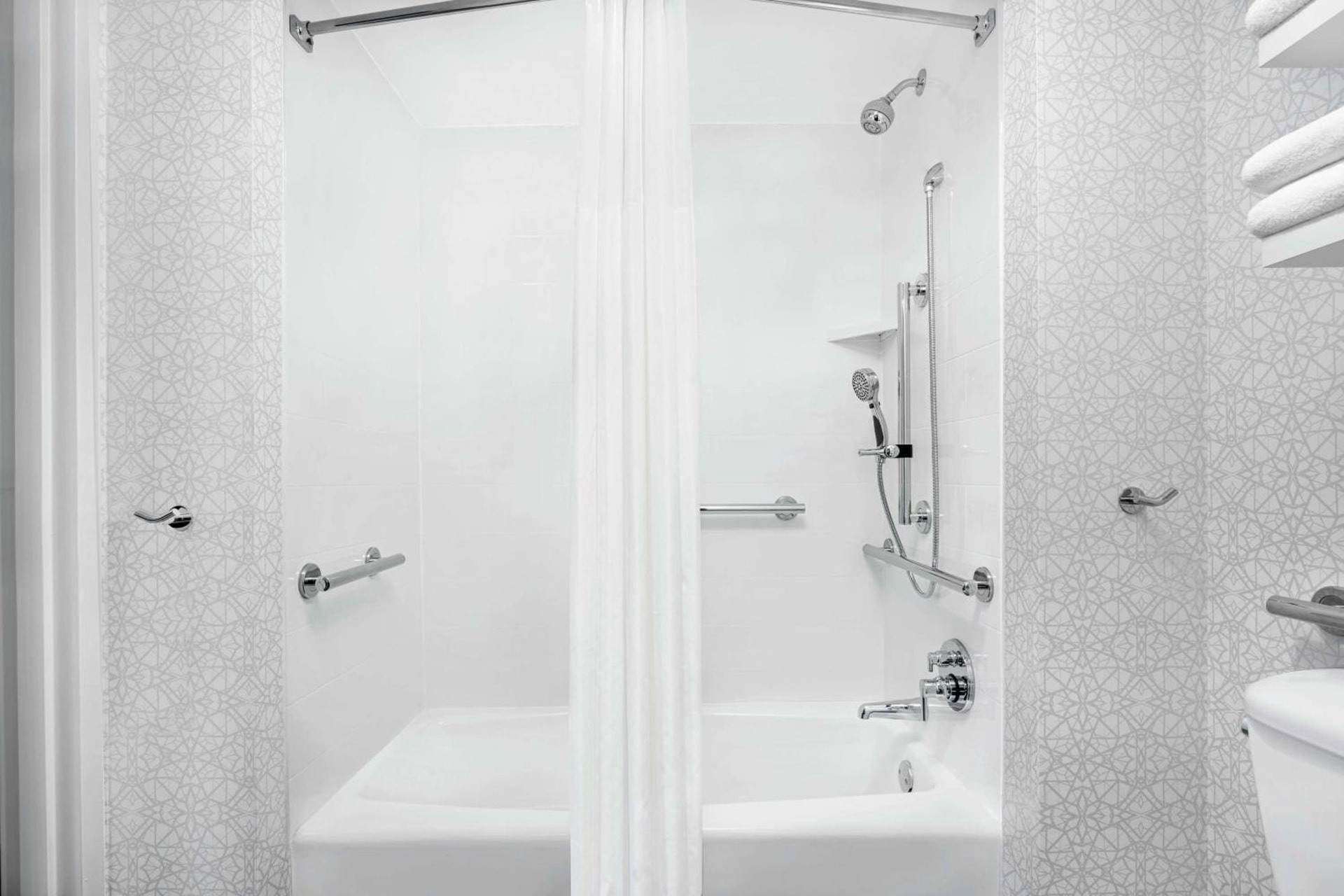 Hampton Inn & Suites Chicago-Downtown