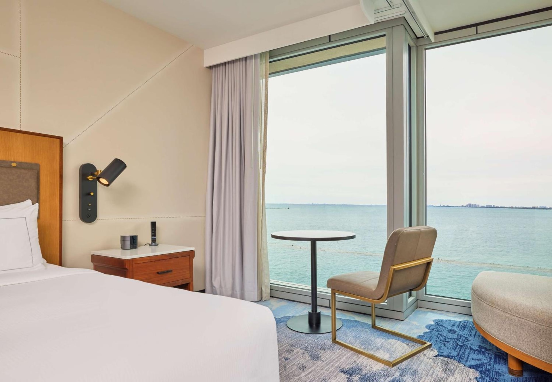 Sable At Navy Pier Chicago, Curio Collection By Hilton