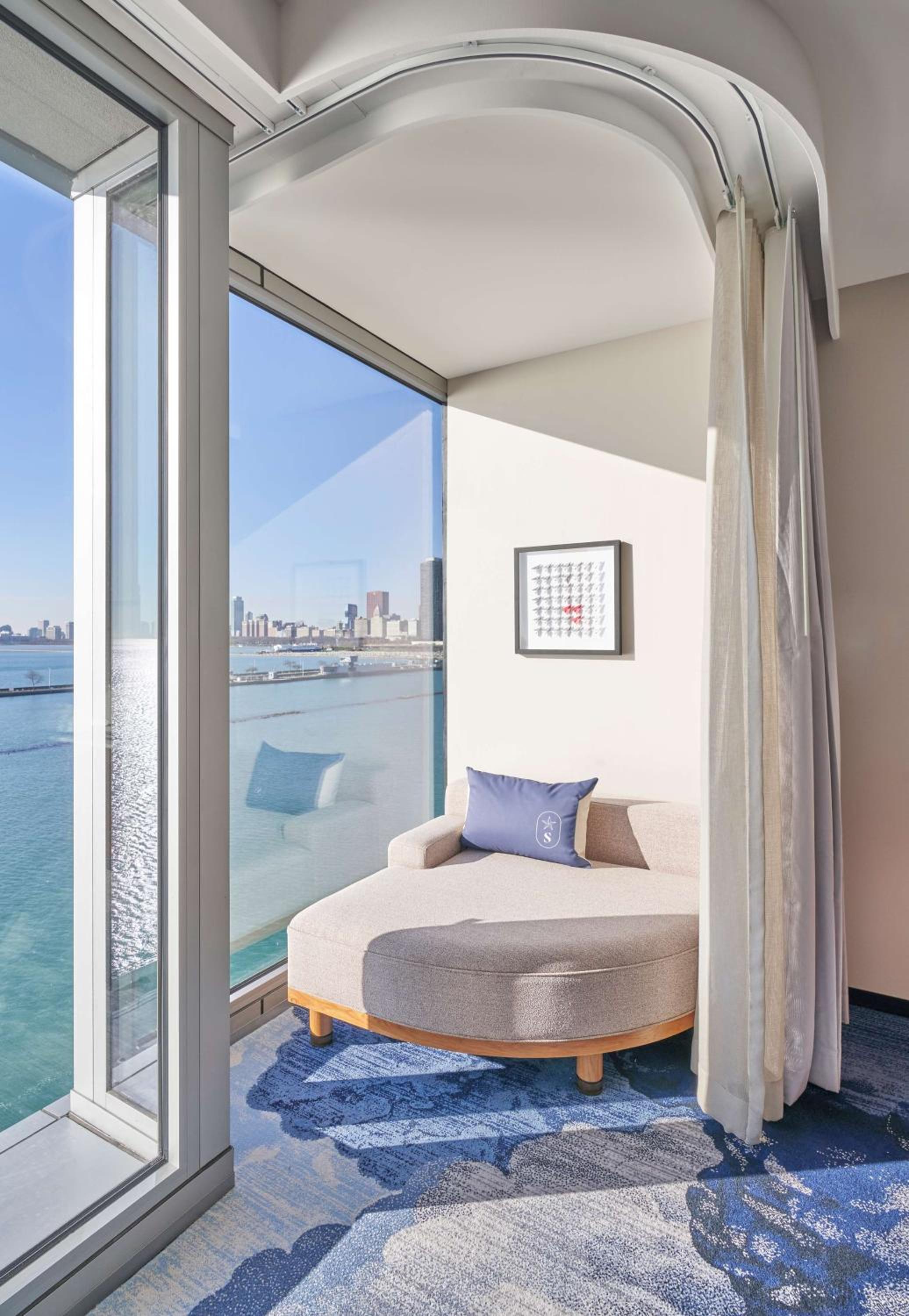 Sable At Navy Pier Chicago, Curio Collection By Hilton