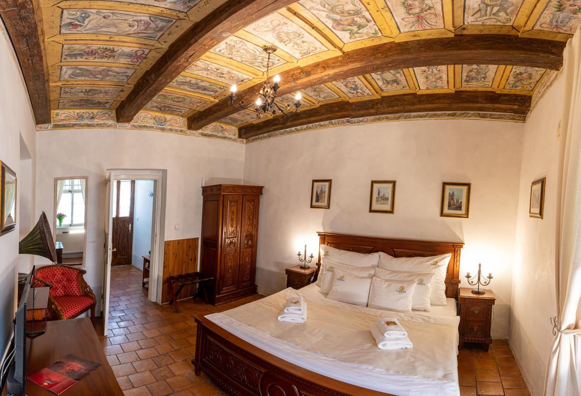 Loreta Hotel