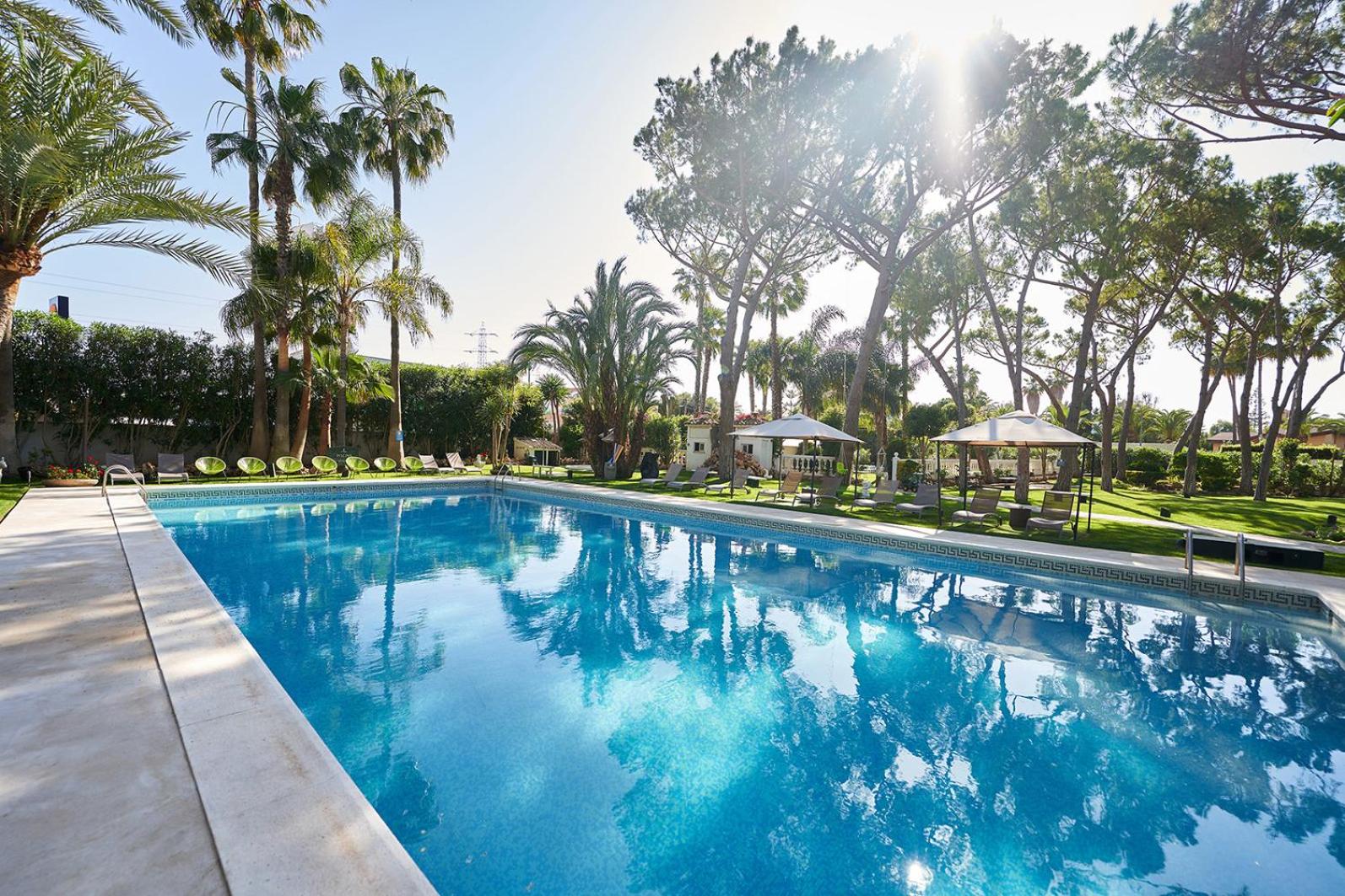 El Oasis Villa Resort