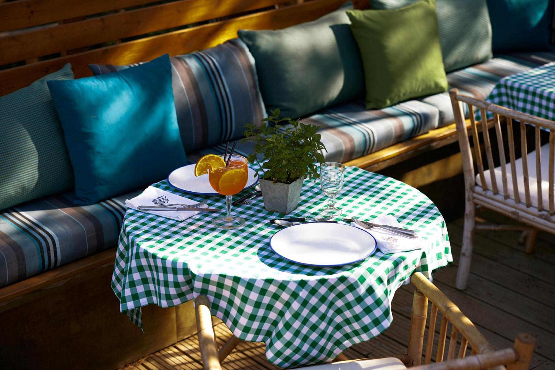 outdoor bbq area