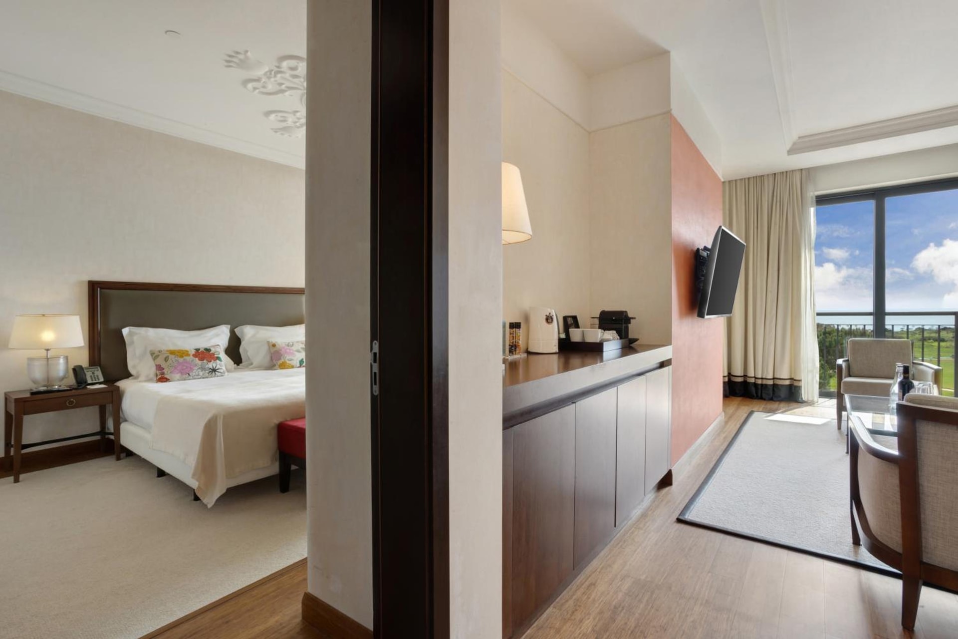 Cascade Wellness Resort Lagos Algarve by Domes