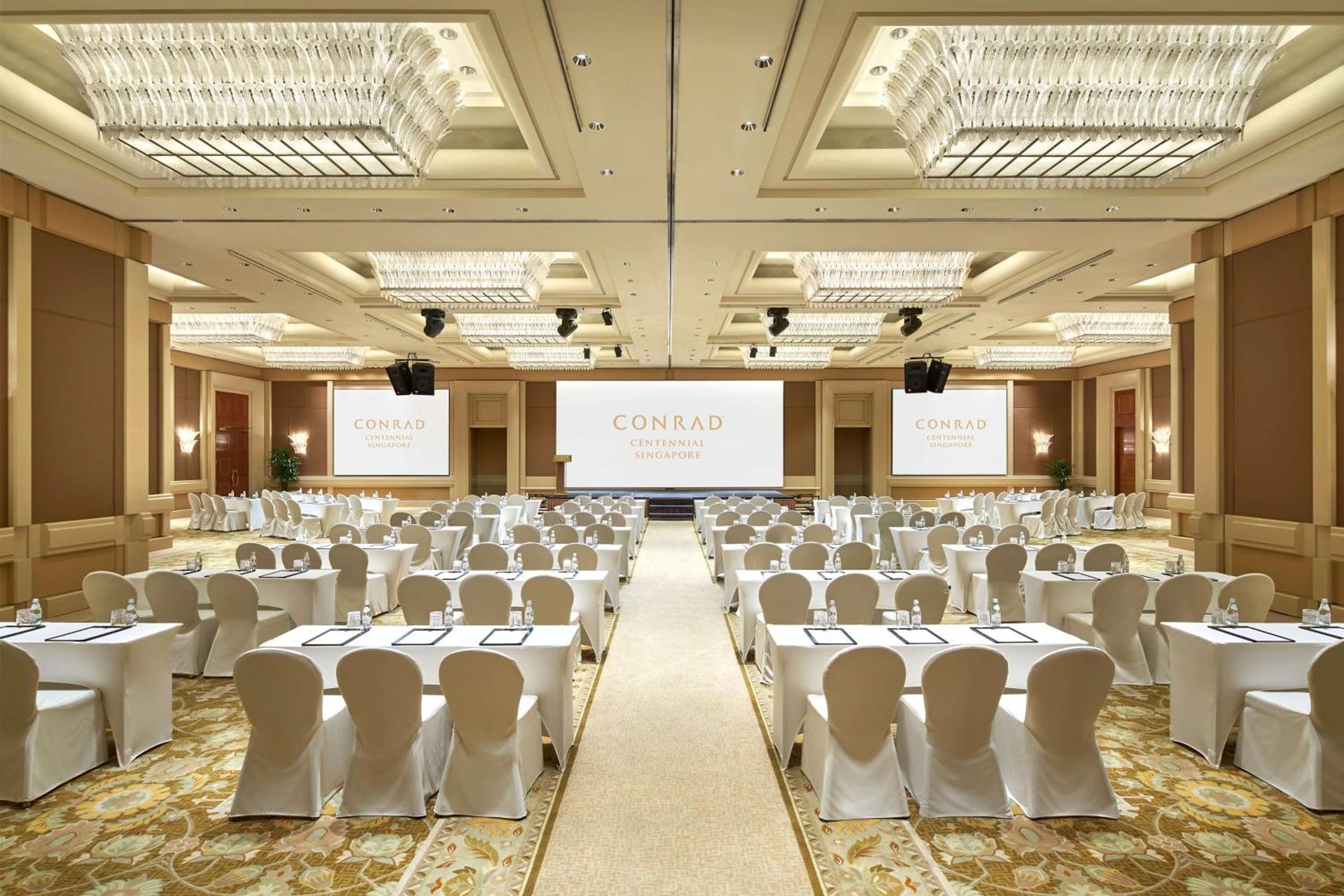Conrad Singapore Marina Bay