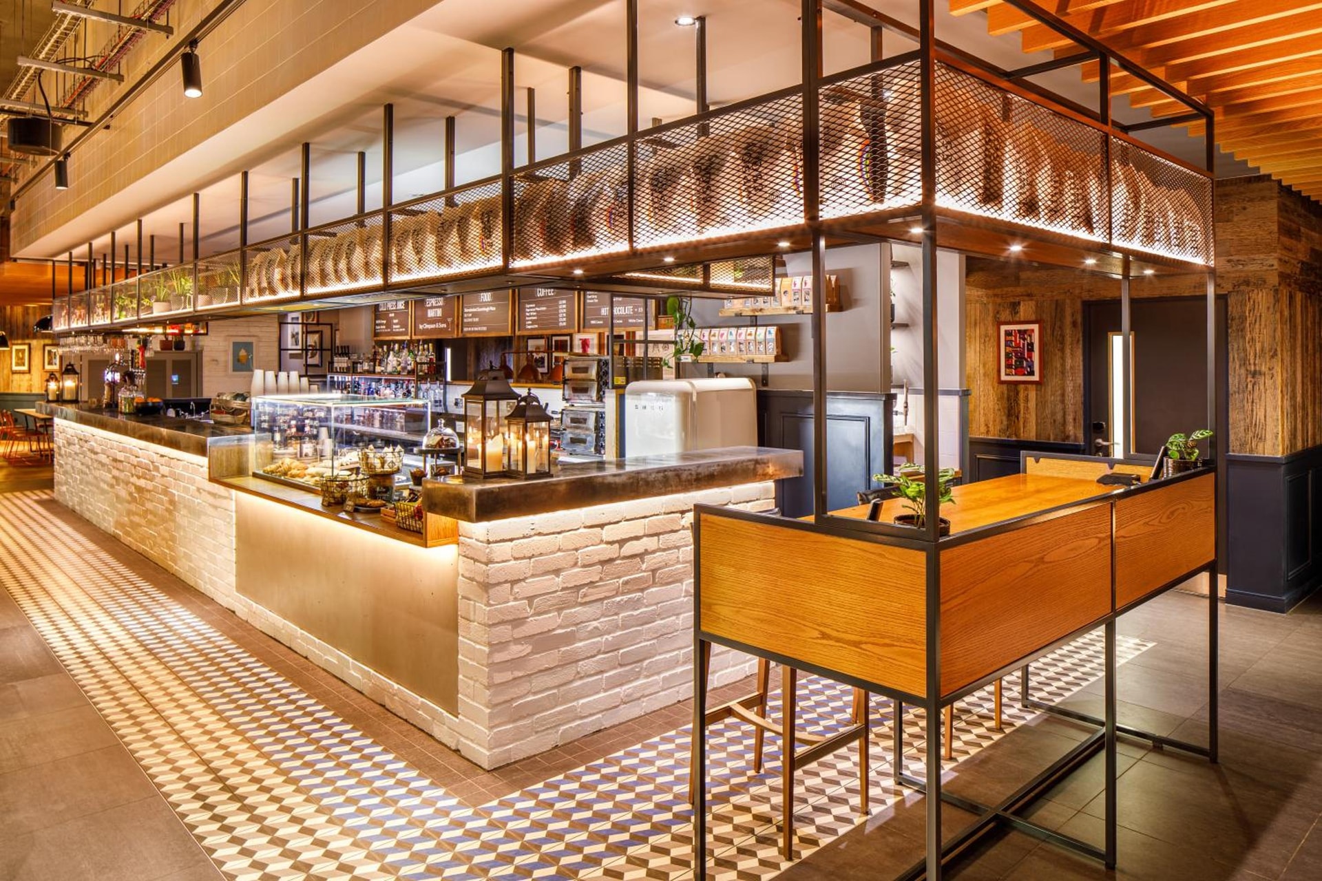 bar