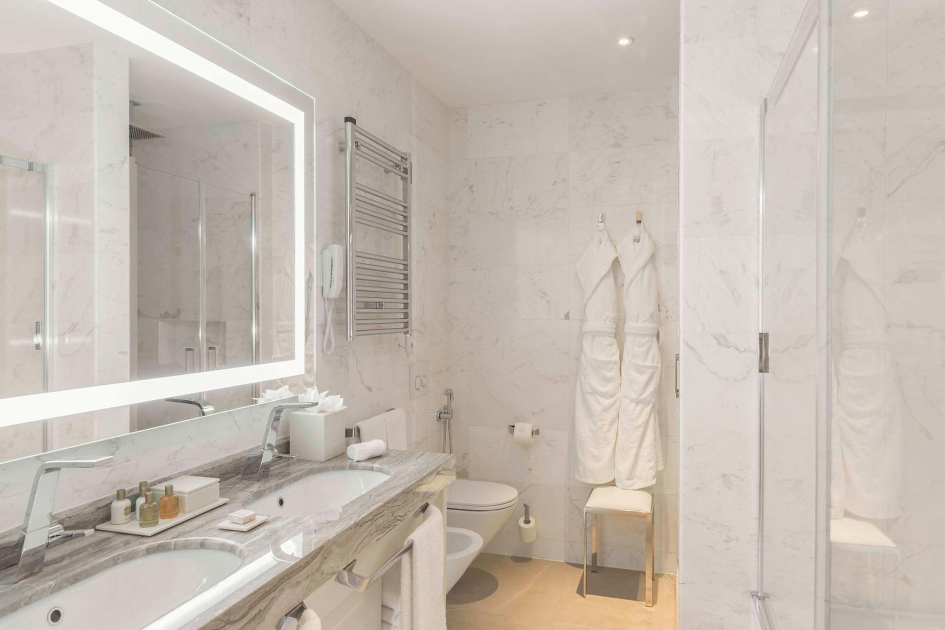 Aleph Rome Hotel, Curio Collection By Hilton