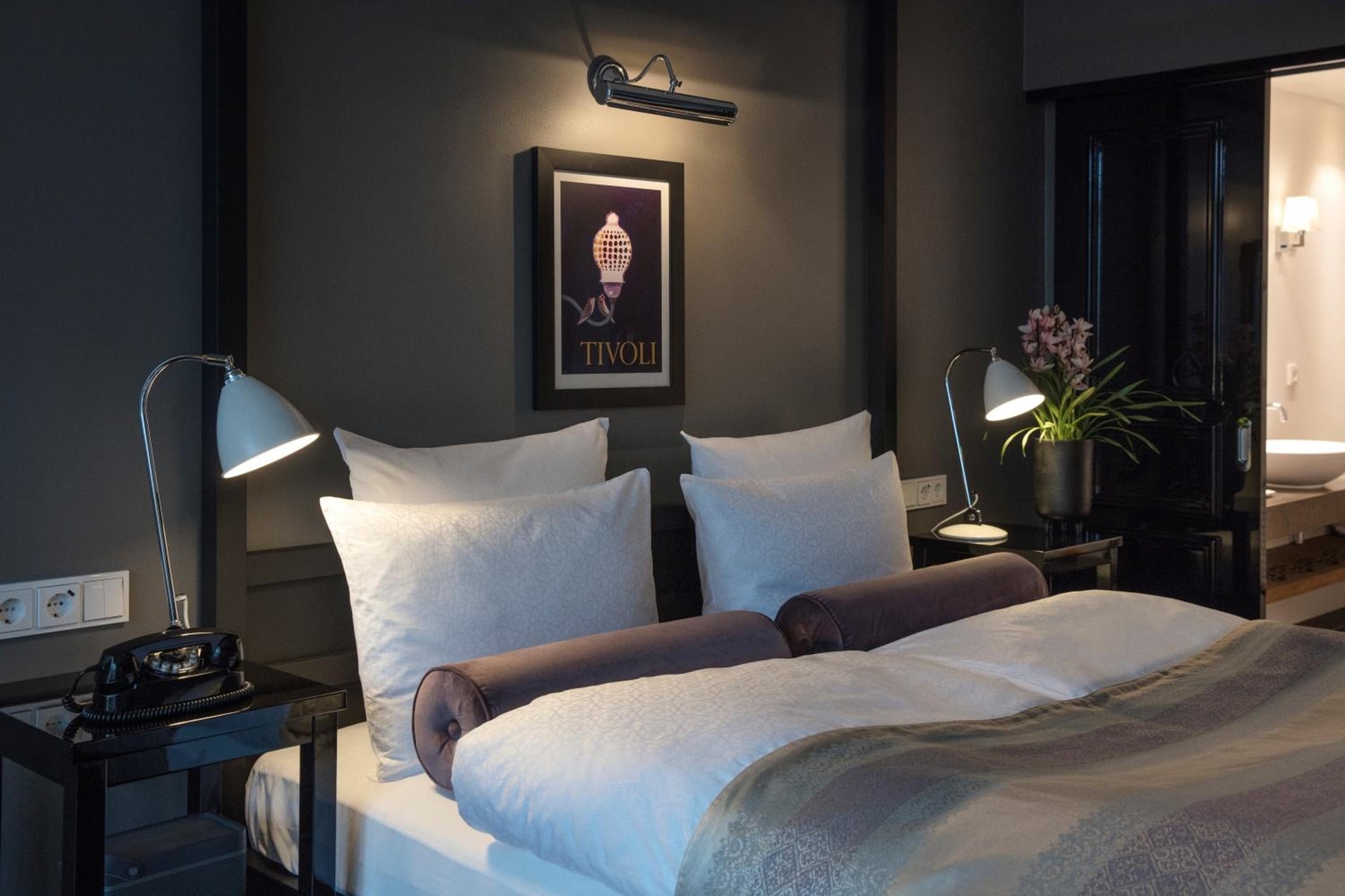 Nimb Hotel