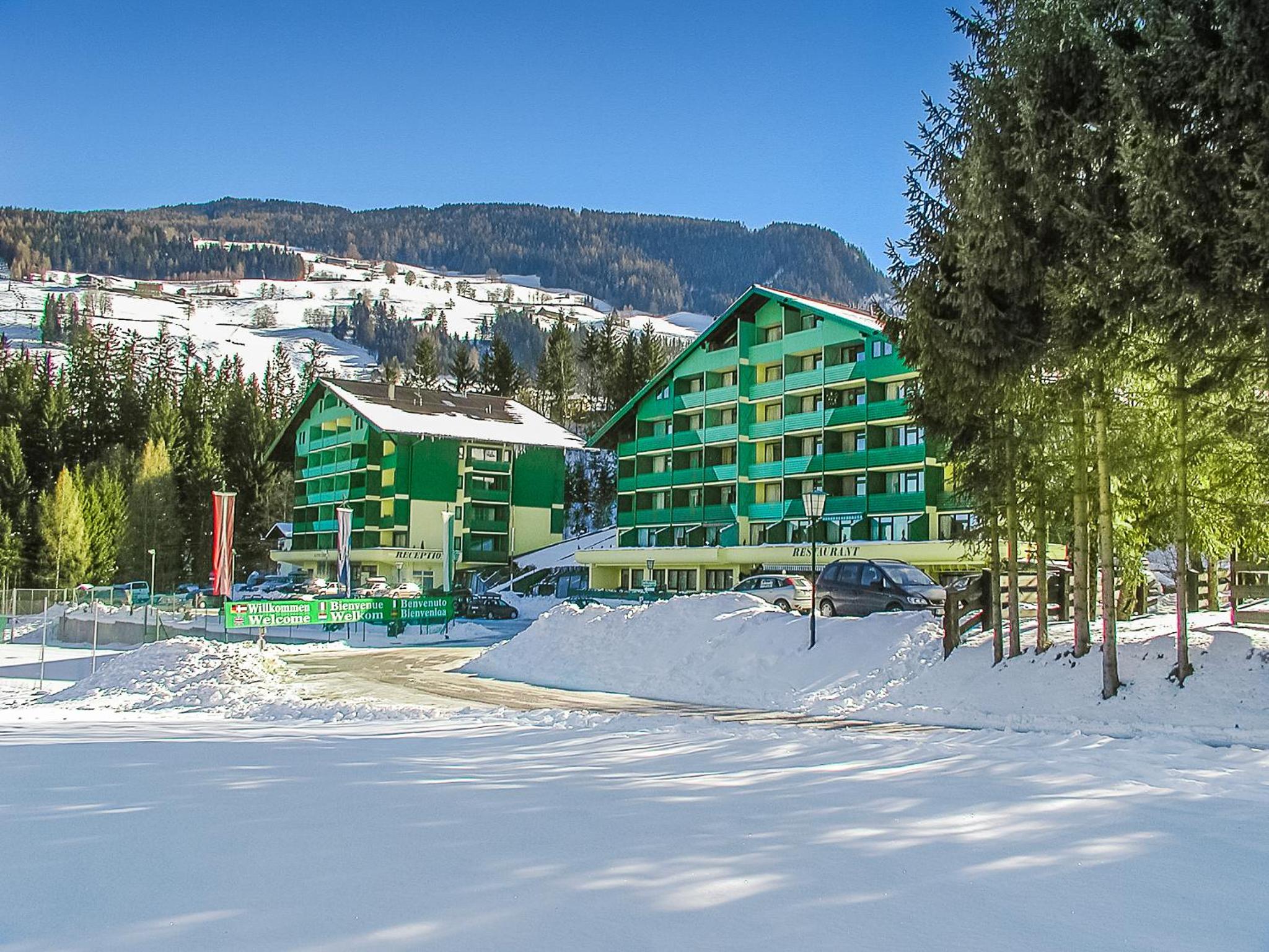 Alpine Club Resort