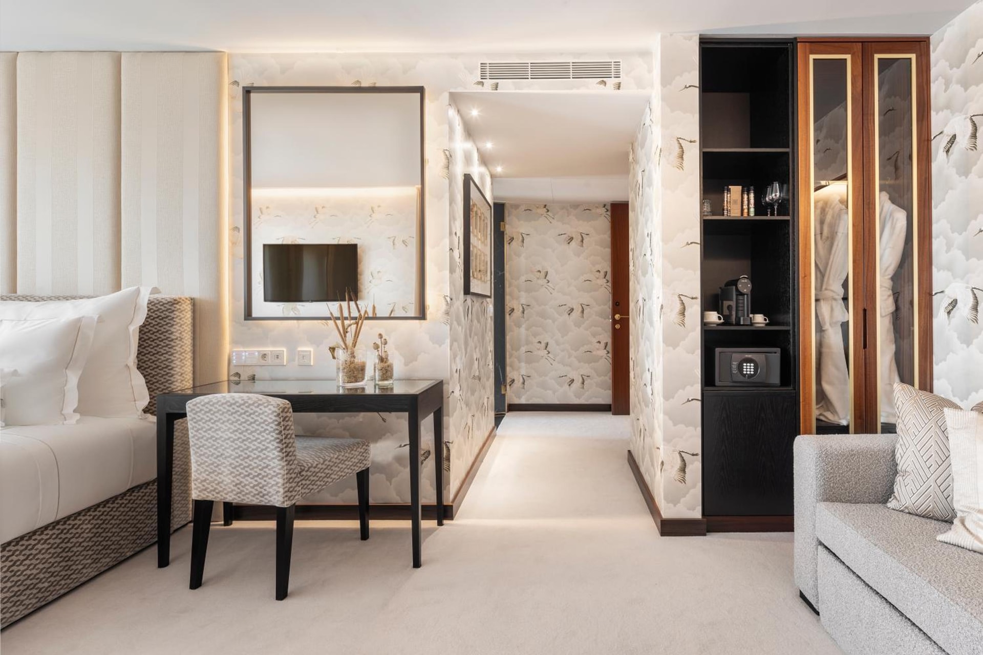 Wine & Books Porto Hotel - Small Luxury Hotels Of The World