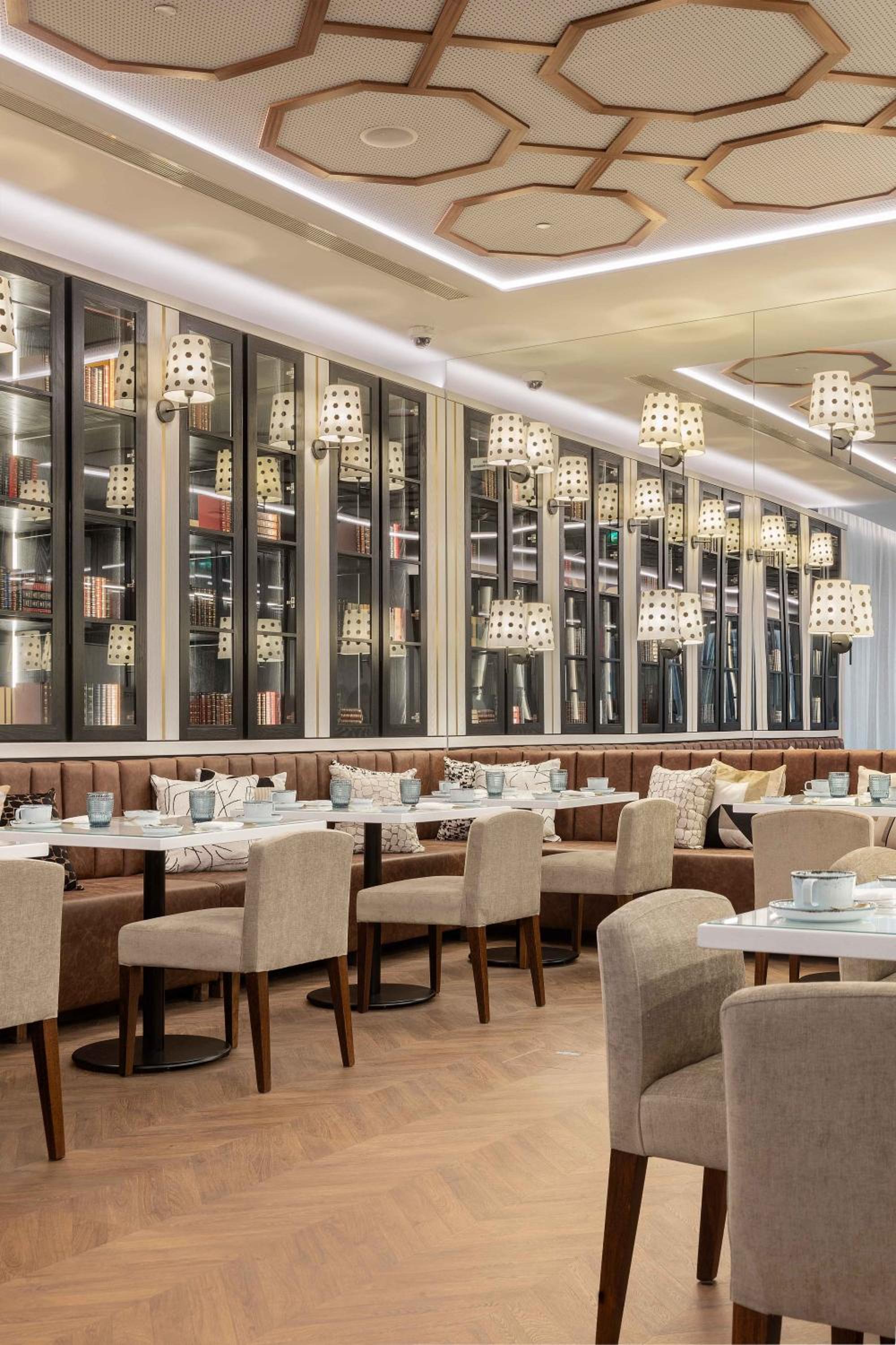 Wine & Books Porto Hotel - Small Luxury Hotels Of The World