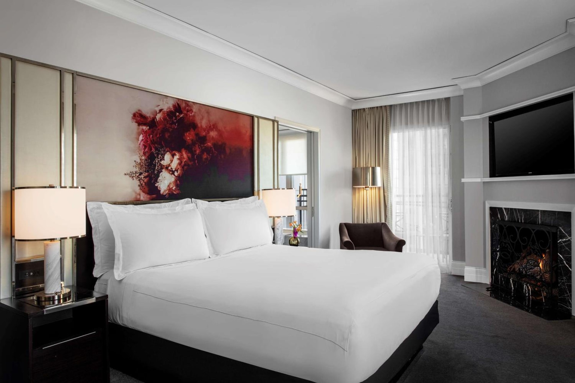 Waldorf Astoria Chicago