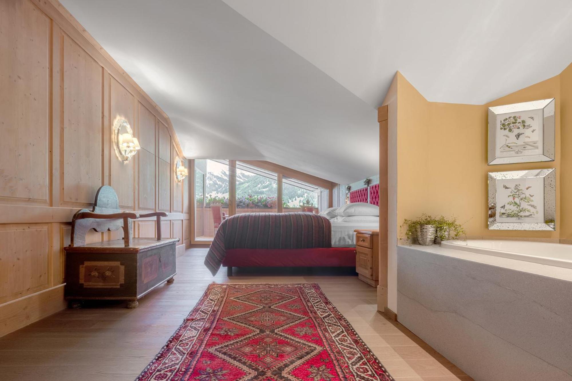 Hotel La Perla: The Leading Hotels of the World