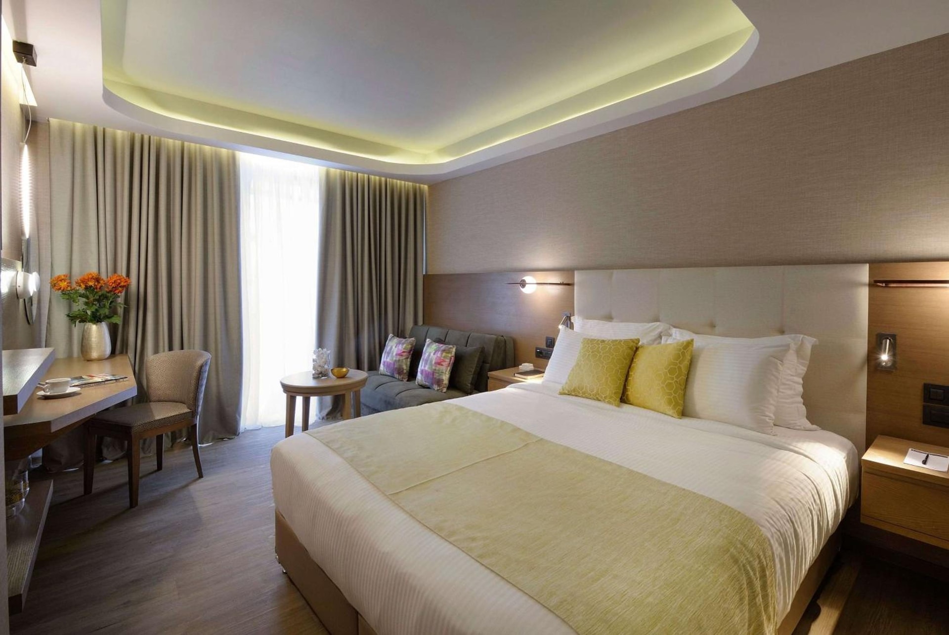 Zeus Essence Wyndham Athens Residence