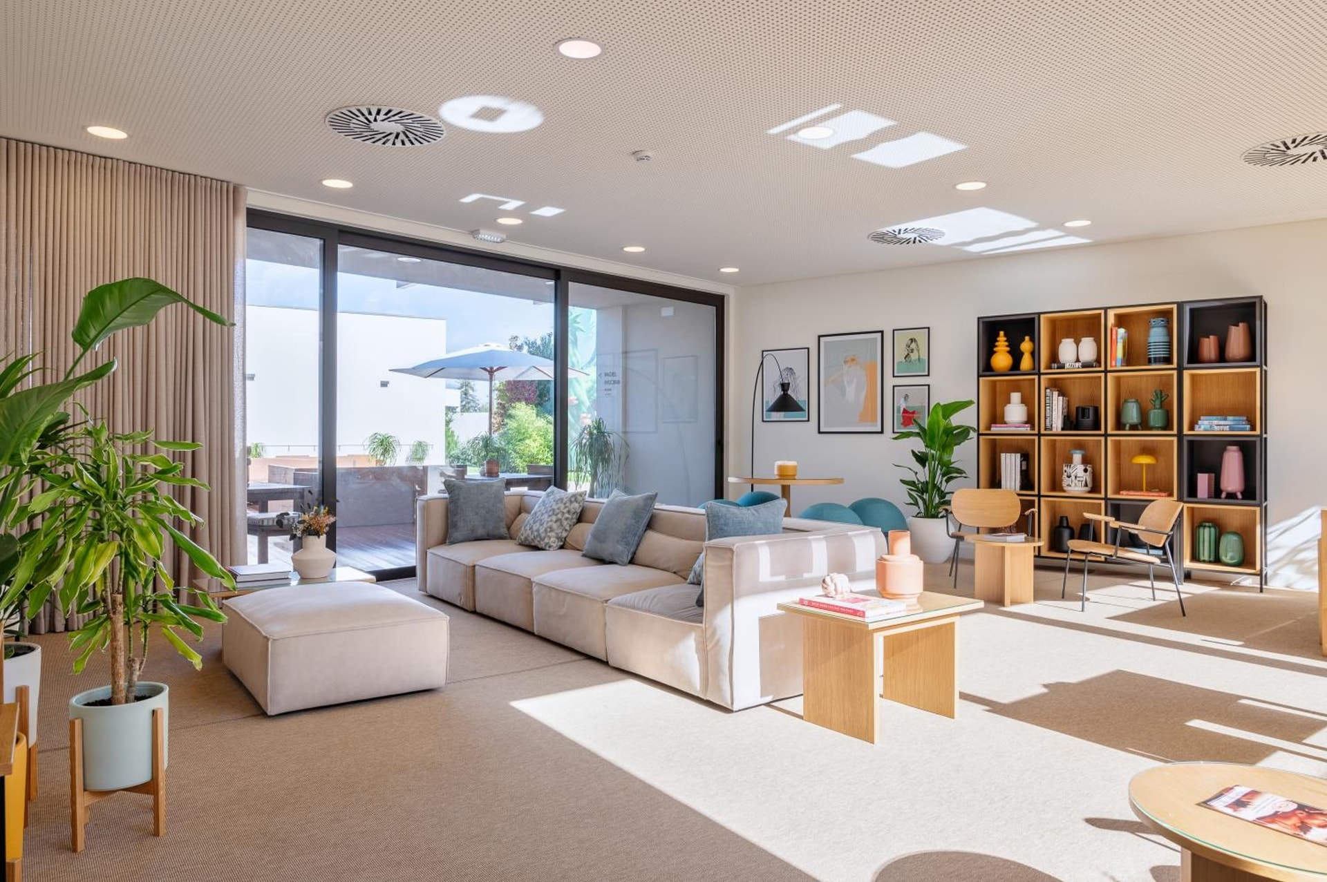lounge